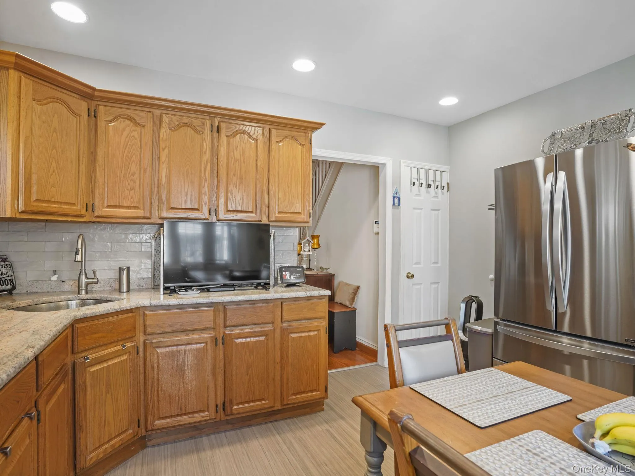 84-17 107th Avenue, New York, NY, 3 Bedrooms Bedrooms, 6 Rooms Rooms,1 BathroomBathrooms,Residential,For Rent,107th,0,1050083 84-17 107th Avenue, New York, NY, 3 Bedrooms Bedrooms, 6 Rooms Rooms,1 BathroomBathrooms,Residential,For Rent,107th,0,1050083