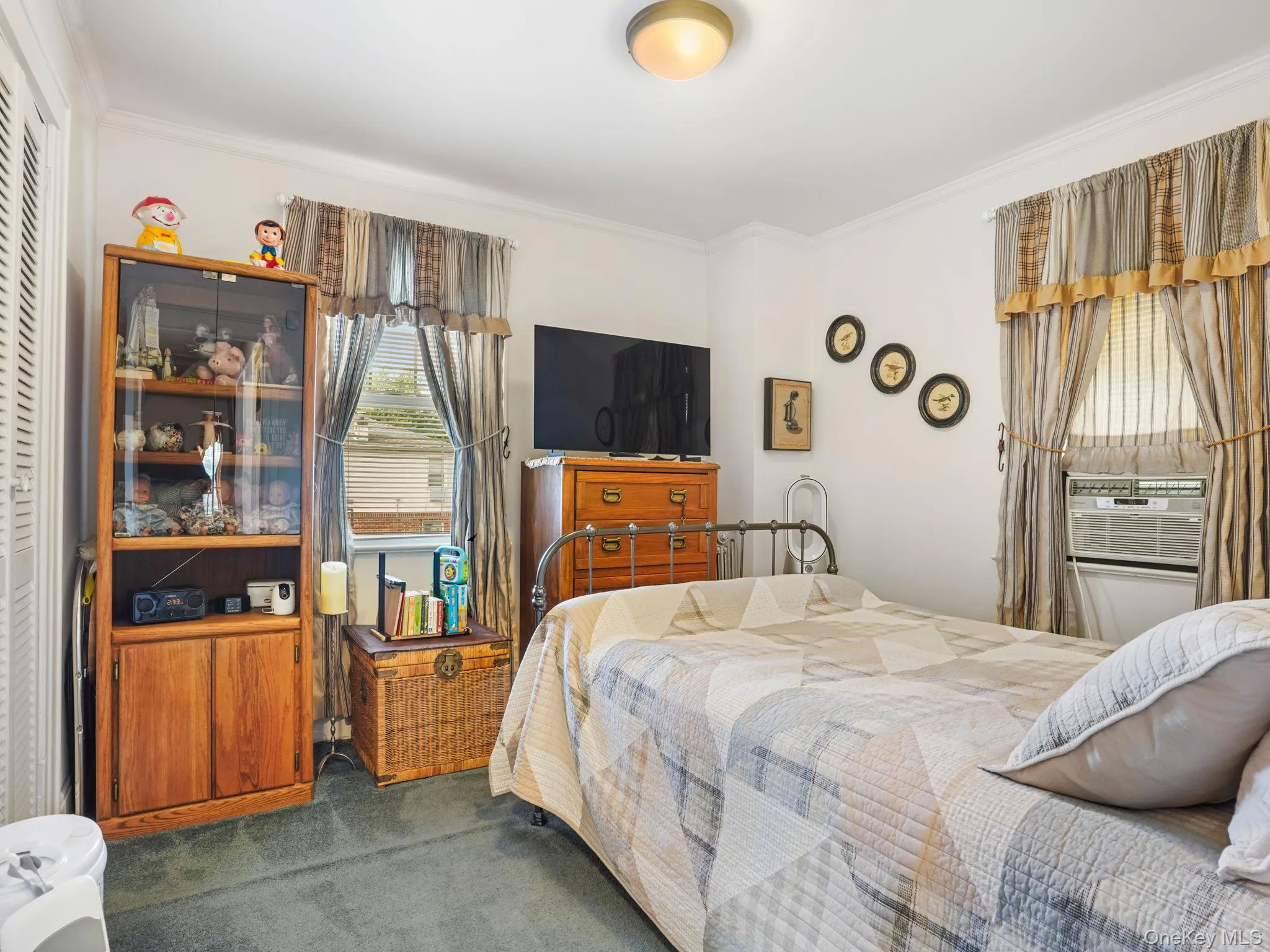 84-17 107th Avenue, New York, NY, 3 Bedrooms Bedrooms, 6 Rooms Rooms,1 BathroomBathrooms,Residential,For Rent,107th,0,1050083 84-17 107th Avenue, New York, NY, 3 Bedrooms Bedrooms, 6 Rooms Rooms,1 BathroomBathrooms,Residential,For Rent,107th,0,1050083