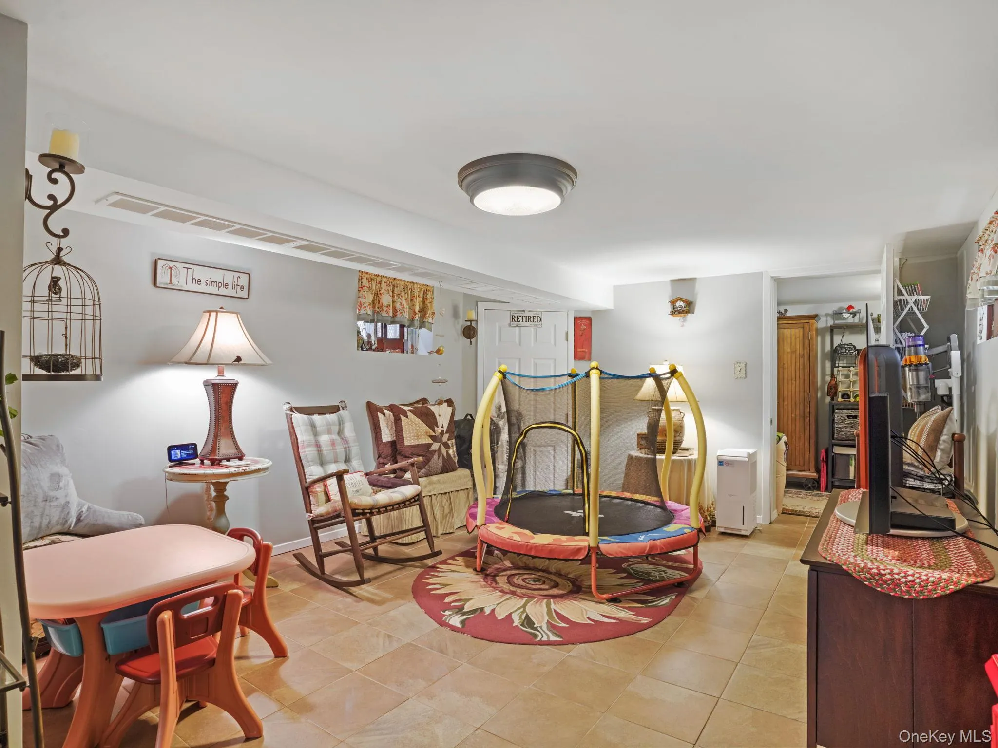84-17 107th Avenue, New York, NY, 3 Bedrooms Bedrooms, 6 Rooms Rooms,1 BathroomBathrooms,Residential,For Rent,107th,0,1050083 84-17 107th Avenue, New York, NY, 3 Bedrooms Bedrooms, 6 Rooms Rooms,1 BathroomBathrooms,Residential,For Rent,107th,0,1050083