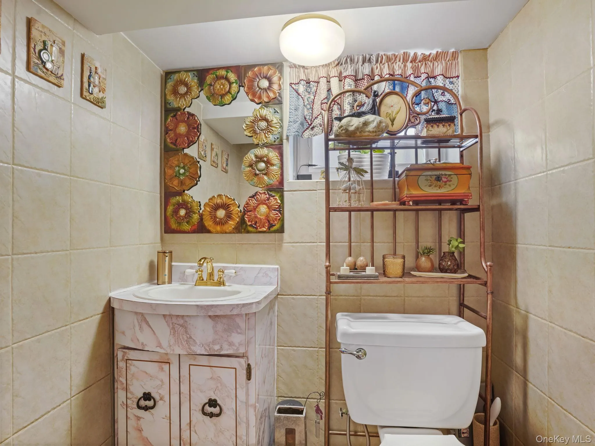 84-17 107th Avenue, New York, NY, 3 Bedrooms Bedrooms, 6 Rooms Rooms,1 BathroomBathrooms,Residential,For Rent,107th,0,1050083 84-17 107th Avenue, New York, NY, 3 Bedrooms Bedrooms, 6 Rooms Rooms,1 BathroomBathrooms,Residential,For Rent,107th,0,1050083