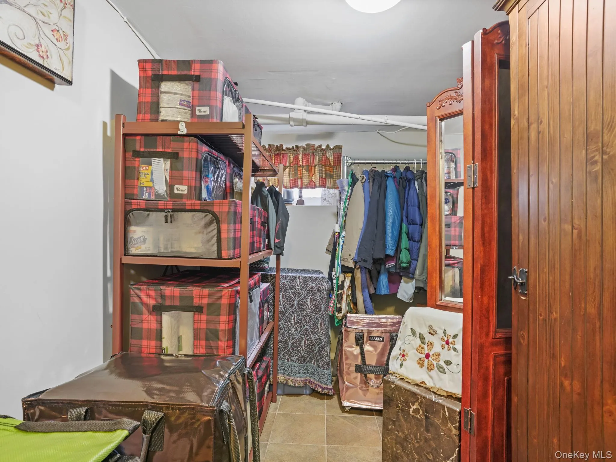 84-17 107th Avenue, New York, NY, 3 Bedrooms Bedrooms, 6 Rooms Rooms,1 BathroomBathrooms,Residential,For Rent,107th,0,1050083 84-17 107th Avenue, New York, NY, 3 Bedrooms Bedrooms, 6 Rooms Rooms,1 BathroomBathrooms,Residential,For Rent,107th,0,1050083