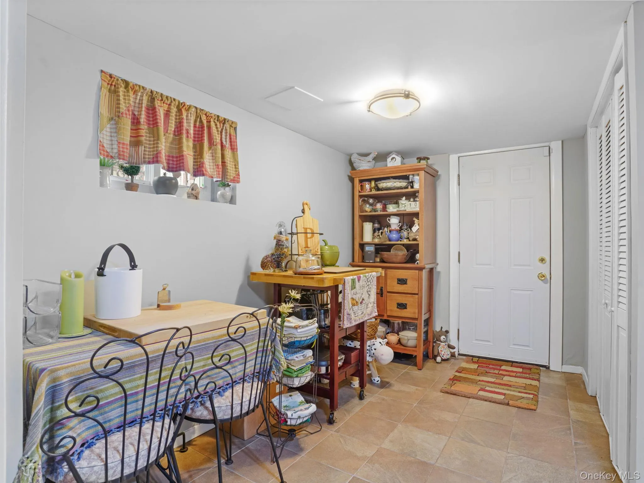 84-17 107th Avenue, New York, NY, 3 Bedrooms Bedrooms, 6 Rooms Rooms,1 BathroomBathrooms,Residential,For Rent,107th,0,1050083 84-17 107th Avenue, New York, NY, 3 Bedrooms Bedrooms, 6 Rooms Rooms,1 BathroomBathrooms,Residential,For Rent,107th,0,1050083