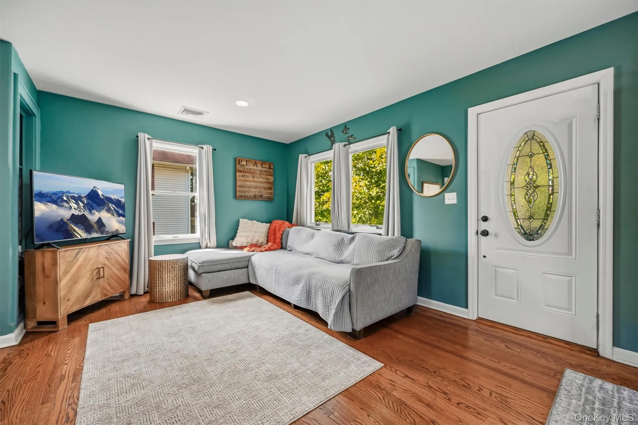 Wood-finish flooring throughout Wood-finish flooring throughout