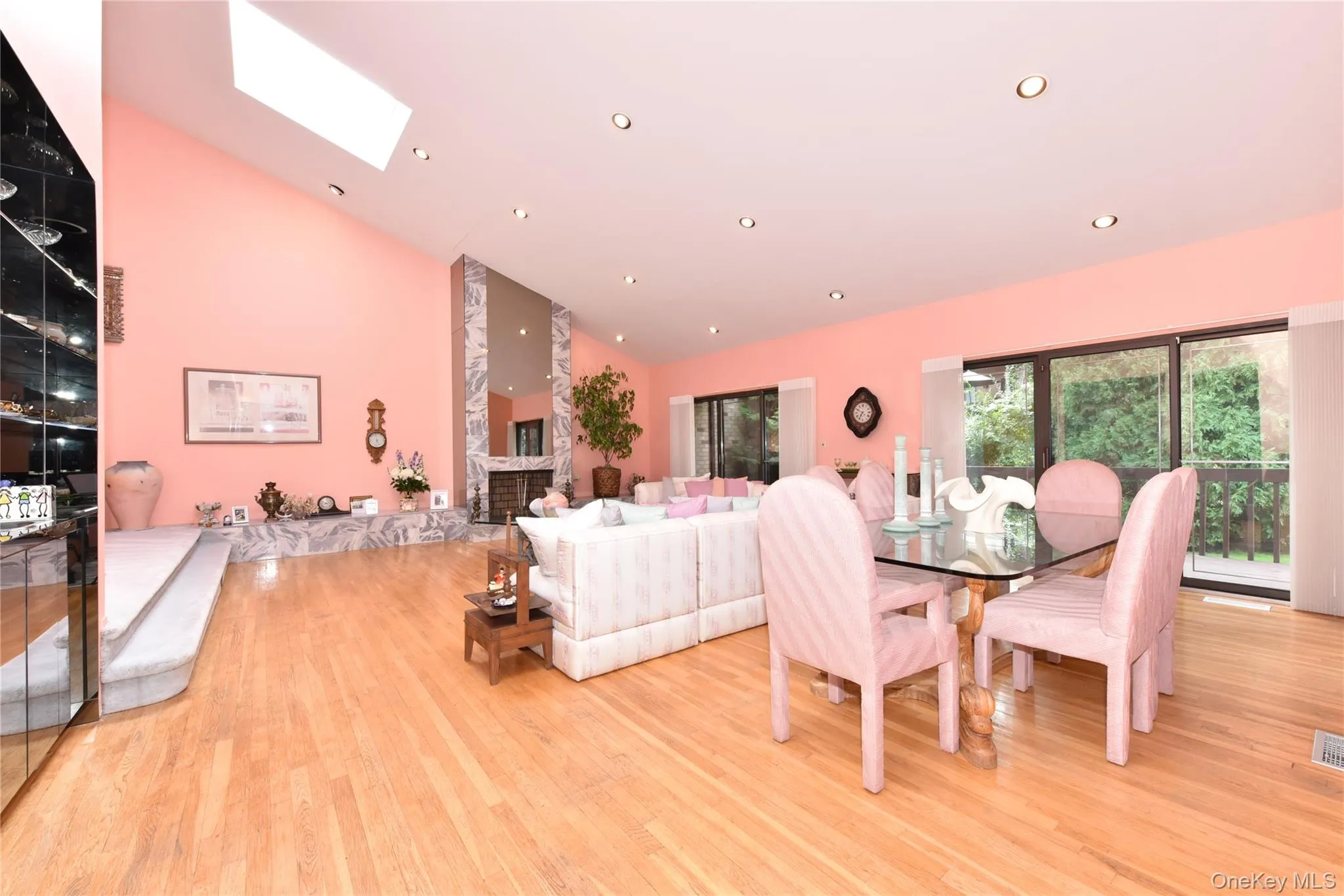 19 Woodcrest Drive, North Hempstead, NY, 2 Bedrooms Bedrooms, 6 Rooms Rooms,2 BathroomsBathrooms,Residential,For Rent,Woodcrest,0,1050088 19 Woodcrest Drive, North Hempstead, NY, 2 Bedrooms Bedrooms, 6 Rooms Rooms,2 BathroomsBathrooms,Residential,For Rent,Woodcrest,0,1050088
