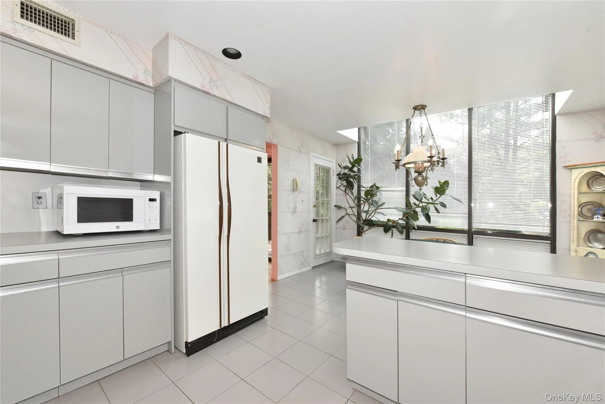 19 Woodcrest Drive, North Hempstead, NY, 2 Bedrooms Bedrooms, 6 Rooms Rooms,2 BathroomsBathrooms,Residential,For Rent,Woodcrest,0,1050088 19 Woodcrest Drive, North Hempstead, NY, 2 Bedrooms Bedrooms, 6 Rooms Rooms,2 BathroomsBathrooms,Residential,For Rent,Woodcrest,0,1050088