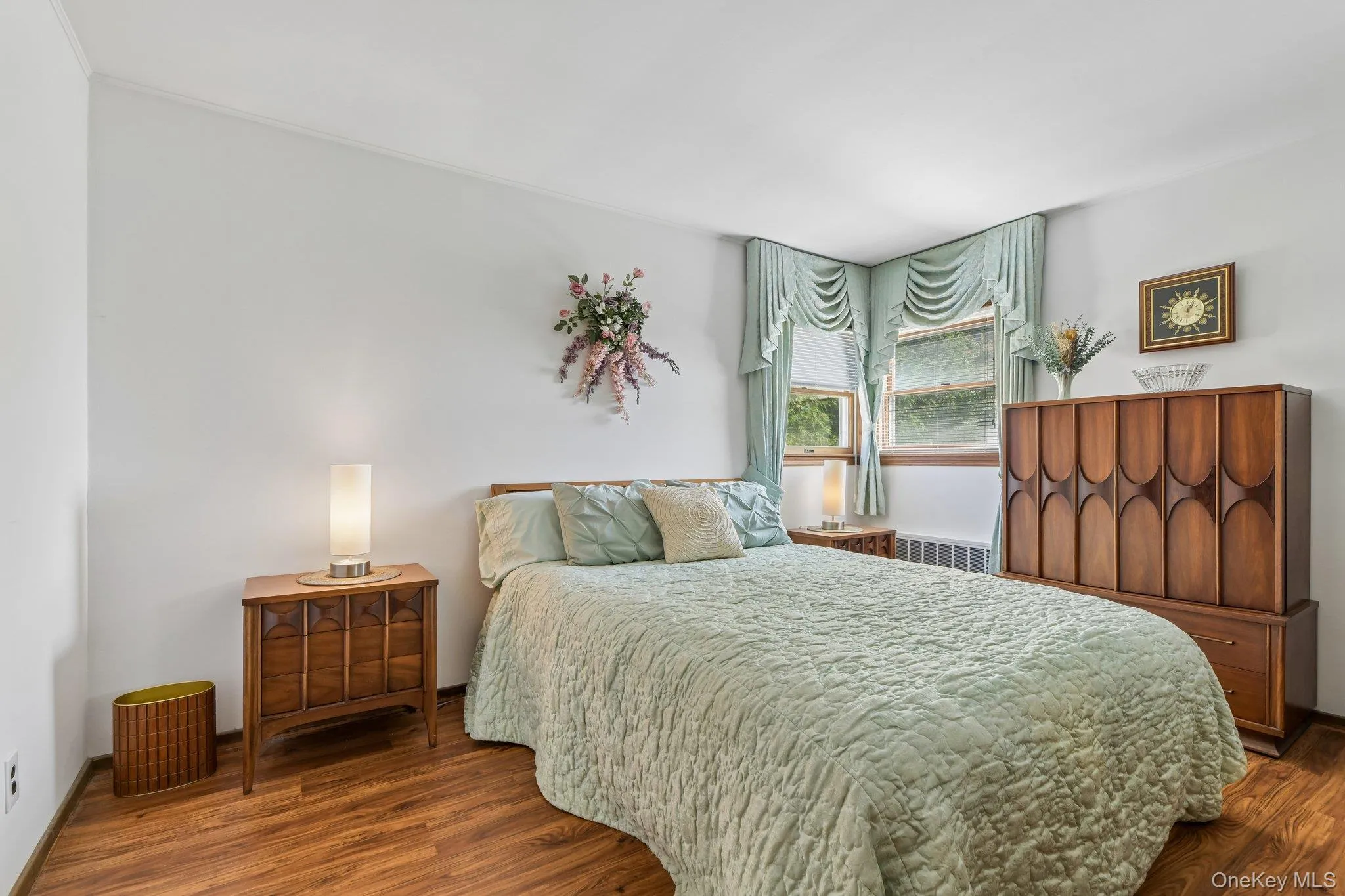 3994 Daleview Avenue, Hempstead, NY, 3 Bedrooms Bedrooms, 11 Rooms Rooms,2 BathroomsBathrooms,Residential,For Rent,Daleview,0,1050102 3994 Daleview Avenue, Hempstead, NY, 3 Bedrooms Bedrooms, 11 Rooms Rooms,2 BathroomsBathrooms,Residential,For Rent,Daleview,0,1050102