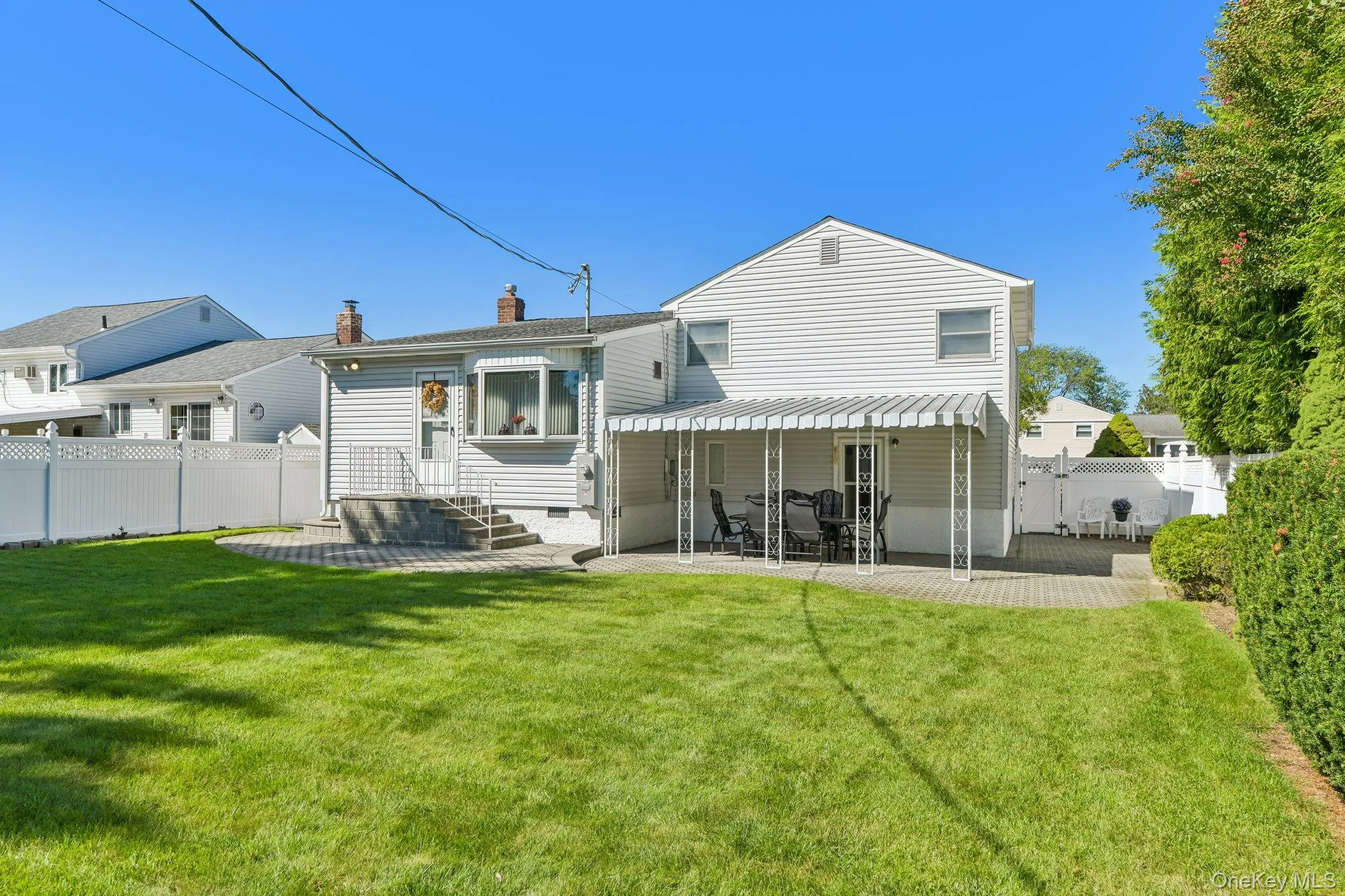 3994 Daleview Avenue, Hempstead, NY, 3 Bedrooms Bedrooms, 11 Rooms Rooms,2 BathroomsBathrooms,Residential,For Rent,Daleview,0,1050102 3994 Daleview Avenue, Hempstead, NY, 3 Bedrooms Bedrooms, 11 Rooms Rooms,2 BathroomsBathrooms,Residential,For Rent,Daleview,0,1050102