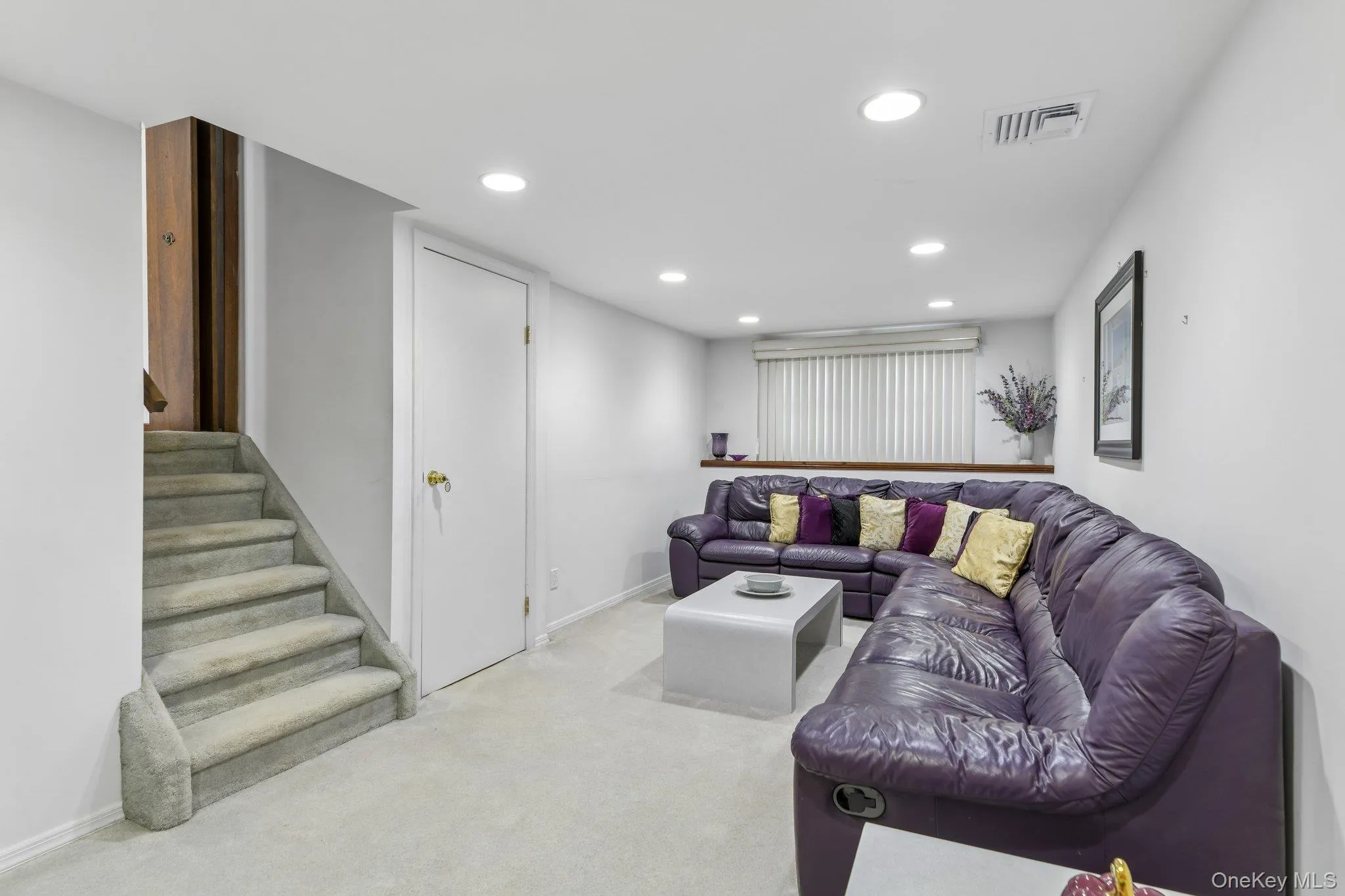 3994 Daleview Avenue, Hempstead, NY, 3 Bedrooms Bedrooms, 11 Rooms Rooms,2 BathroomsBathrooms,Residential,For Rent,Daleview,0,1050102 3994 Daleview Avenue, Hempstead, NY, 3 Bedrooms Bedrooms, 11 Rooms Rooms,2 BathroomsBathrooms,Residential,For Rent,Daleview,0,1050102