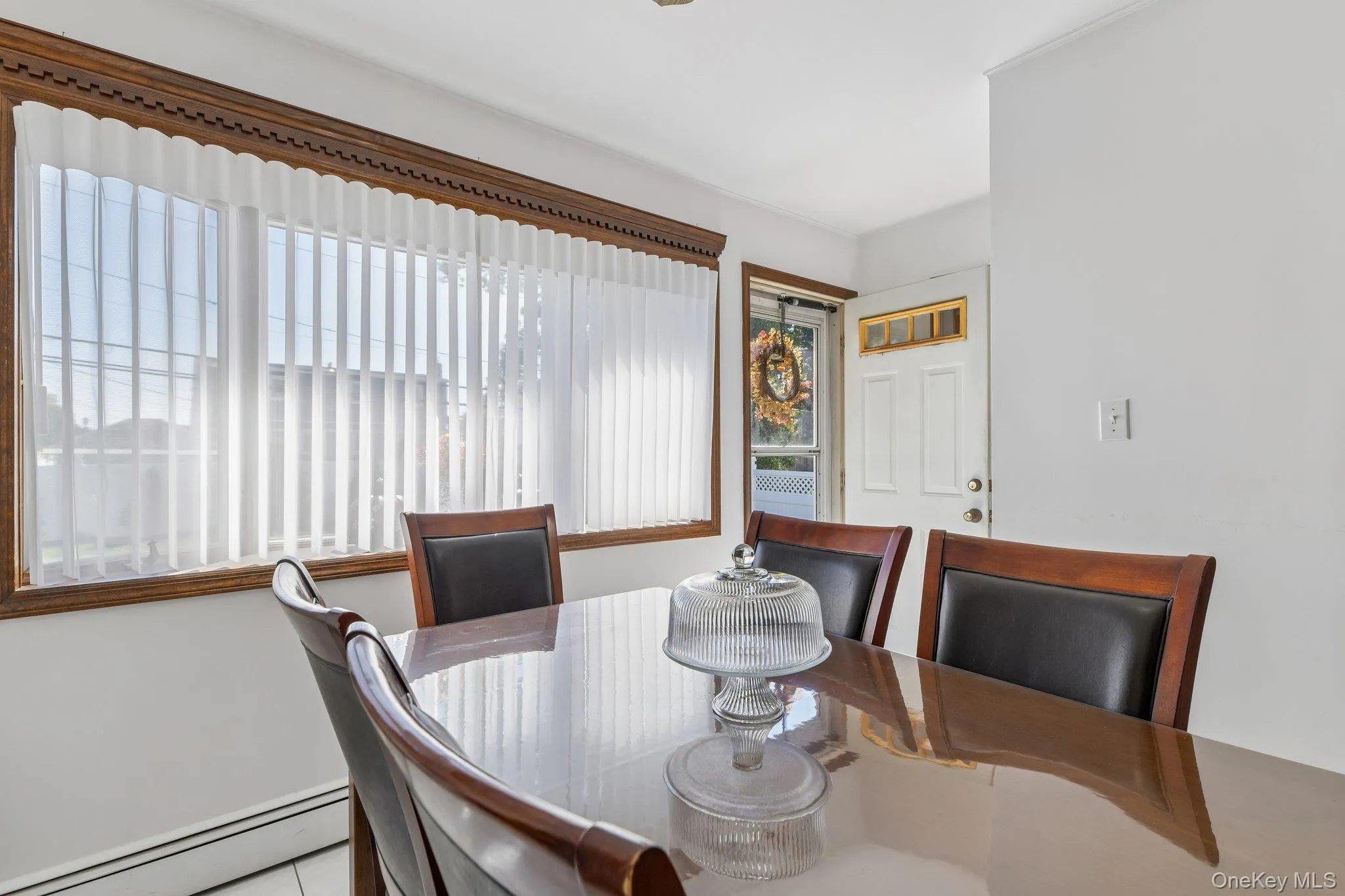 3994 Daleview Avenue, Hempstead, NY, 3 Bedrooms Bedrooms, 11 Rooms Rooms,2 BathroomsBathrooms,Residential,For Rent,Daleview,0,1050102 3994 Daleview Avenue, Hempstead, NY, 3 Bedrooms Bedrooms, 11 Rooms Rooms,2 BathroomsBathrooms,Residential,For Rent,Daleview,0,1050102