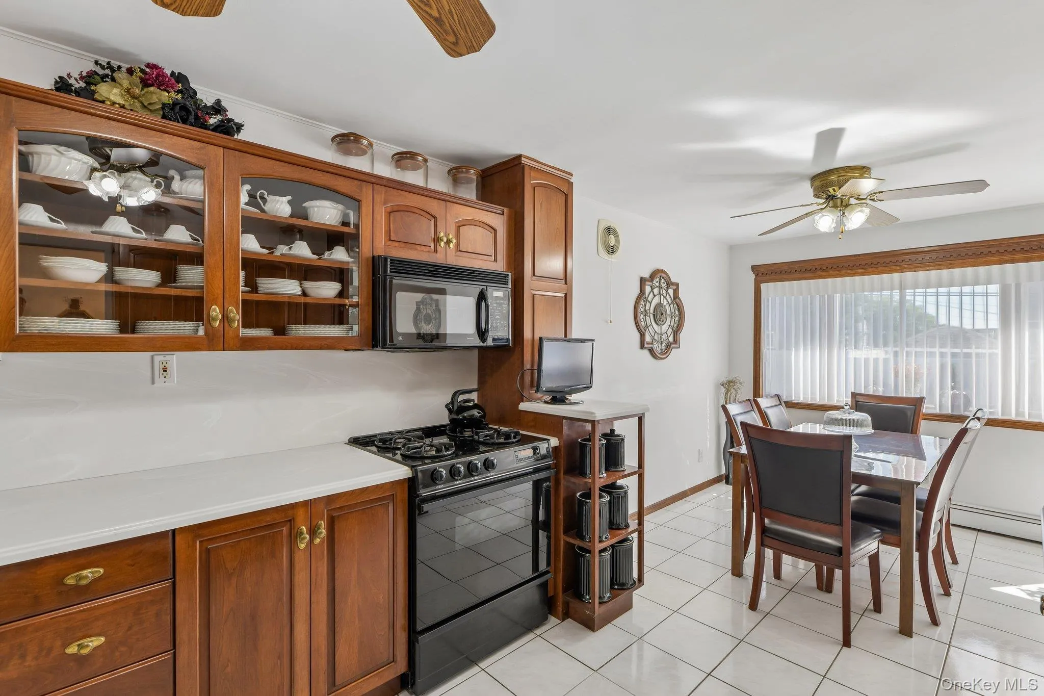 3994 Daleview Avenue, Hempstead, NY, 3 Bedrooms Bedrooms, 11 Rooms Rooms,2 BathroomsBathrooms,Residential,For Rent,Daleview,0,1050102 3994 Daleview Avenue, Hempstead, NY, 3 Bedrooms Bedrooms, 11 Rooms Rooms,2 BathroomsBathrooms,Residential,For Rent,Daleview,0,1050102