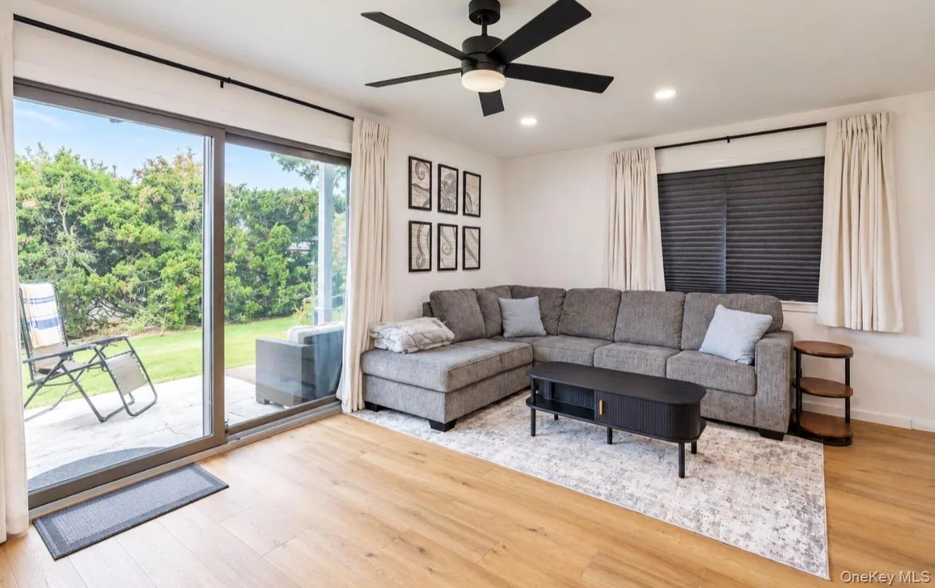 1 Anchorage way, Hempstead, NY, 1 Bedroom Bedrooms, 2 Rooms Rooms,1 BathroomBathrooms,Residential,For Rent,way,0,1050103 1 Anchorage way, Hempstead, NY, 1 Bedroom Bedrooms, 2 Rooms Rooms,1 BathroomBathrooms,Residential,For Rent,way,0,1050103