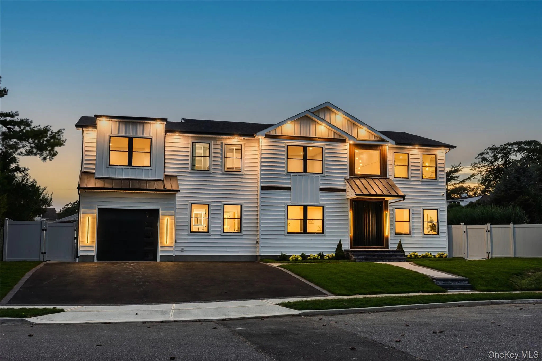712 Bach Court, Hempstead, NY, 5 Bedrooms Bedrooms, 14 Rooms Rooms,6 BathroomsBathrooms,Residential,For Rent,Bach,0,1050109 712 Bach Court, Hempstead, NY, 5 Bedrooms Bedrooms, 14 Rooms Rooms,6 BathroomsBathrooms,Residential,For Rent,Bach,0,1050109