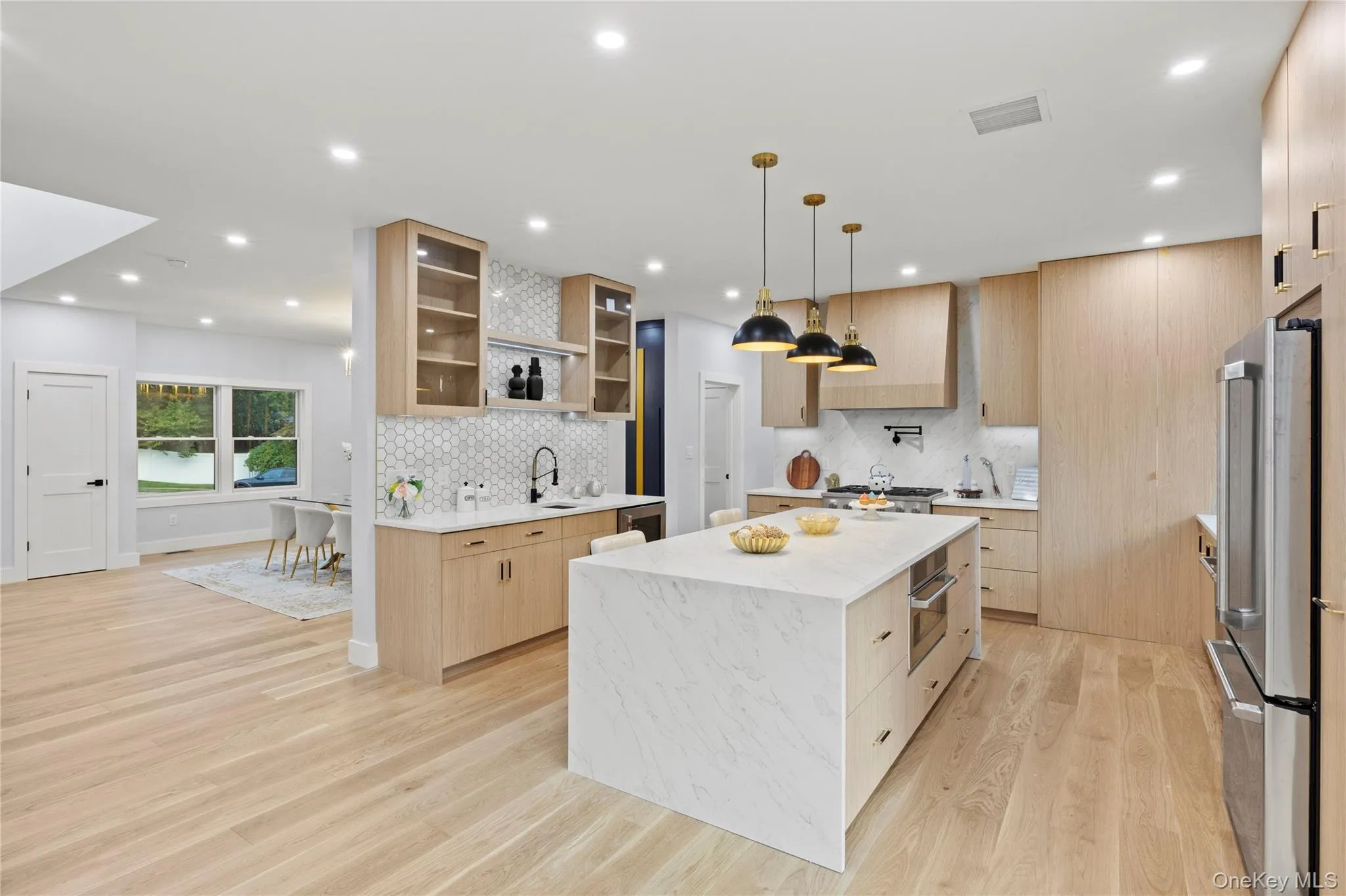 712 Bach Court, Hempstead, NY, 5 Bedrooms Bedrooms, 14 Rooms Rooms,6 BathroomsBathrooms,Residential,For Rent,Bach,0,1050109 712 Bach Court, Hempstead, NY, 5 Bedrooms Bedrooms, 14 Rooms Rooms,6 BathroomsBathrooms,Residential,For Rent,Bach,0,1050109
