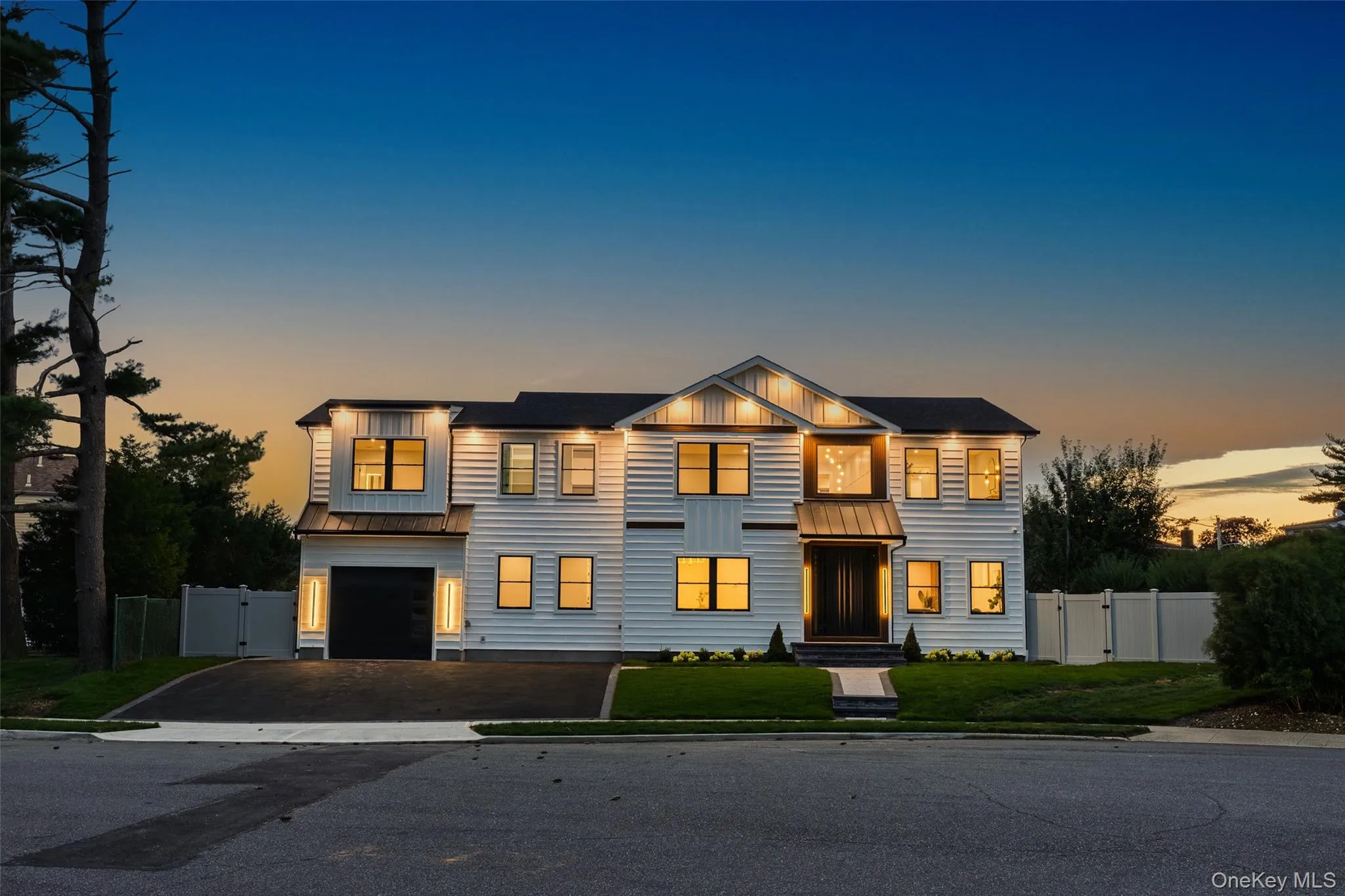 712 Bach Court, Hempstead, NY, 5 Bedrooms Bedrooms, 14 Rooms Rooms,6 BathroomsBathrooms,Residential,For Rent,Bach,0,1050109 712 Bach Court, Hempstead, NY, 5 Bedrooms Bedrooms, 14 Rooms Rooms,6 BathroomsBathrooms,Residential,For Rent,Bach,0,1050109