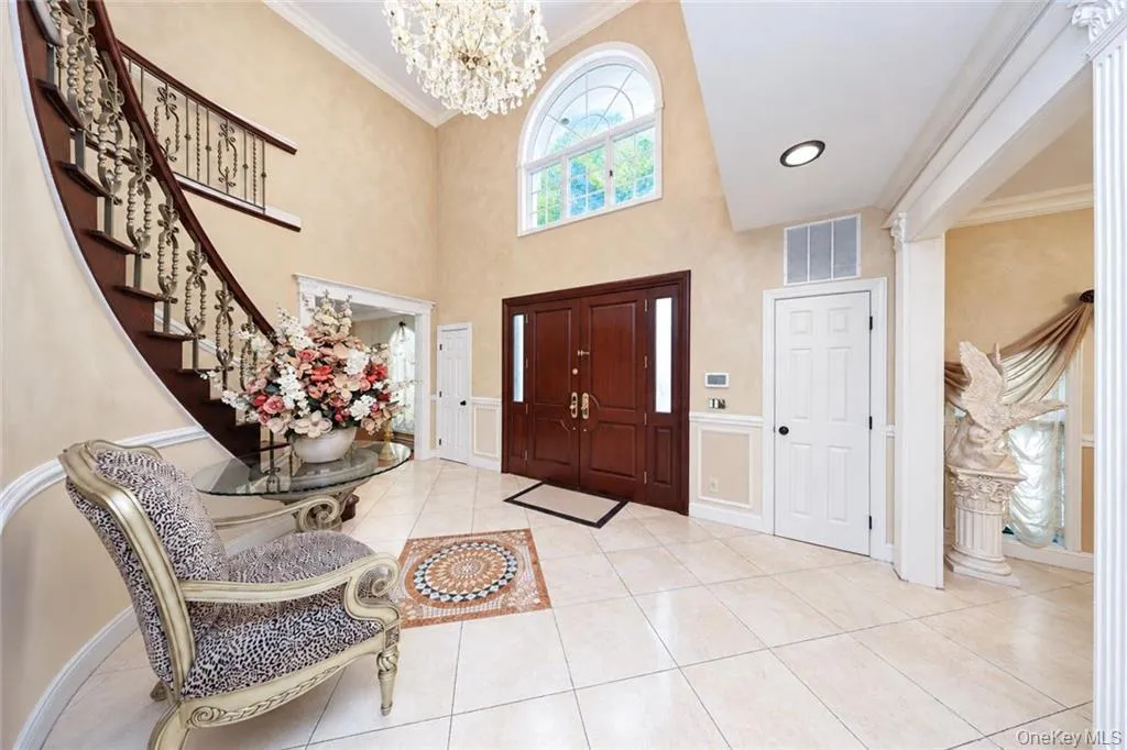 78 Eleanor Street, New York, NY, 4 Bedrooms Bedrooms, 10 Rooms Rooms,3 BathroomsBathrooms,Residential,For Rent,Eleanor,0,1050111 78 Eleanor Street, New York, NY, 4 Bedrooms Bedrooms, 10 Rooms Rooms,3 BathroomsBathrooms,Residential,For Rent,Eleanor,0,1050111