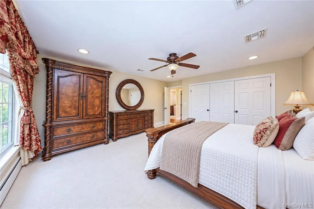 78 Eleanor Street, New York, NY, 4 Bedrooms Bedrooms, 10 Rooms Rooms,3 BathroomsBathrooms,Residential,For Rent,Eleanor,0,1050111 78 Eleanor Street, New York, NY, 4 Bedrooms Bedrooms, 10 Rooms Rooms,3 BathroomsBathrooms,Residential,For Rent,Eleanor,0,1050111