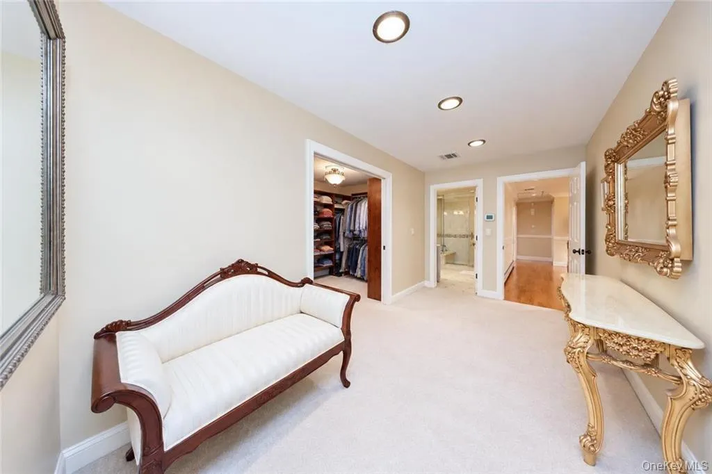 78 Eleanor Street, New York, NY, 4 Bedrooms Bedrooms, 10 Rooms Rooms,3 BathroomsBathrooms,Residential,For Rent,Eleanor,0,1050111 78 Eleanor Street, New York, NY, 4 Bedrooms Bedrooms, 10 Rooms Rooms,3 BathroomsBathrooms,Residential,For Rent,Eleanor,0,1050111