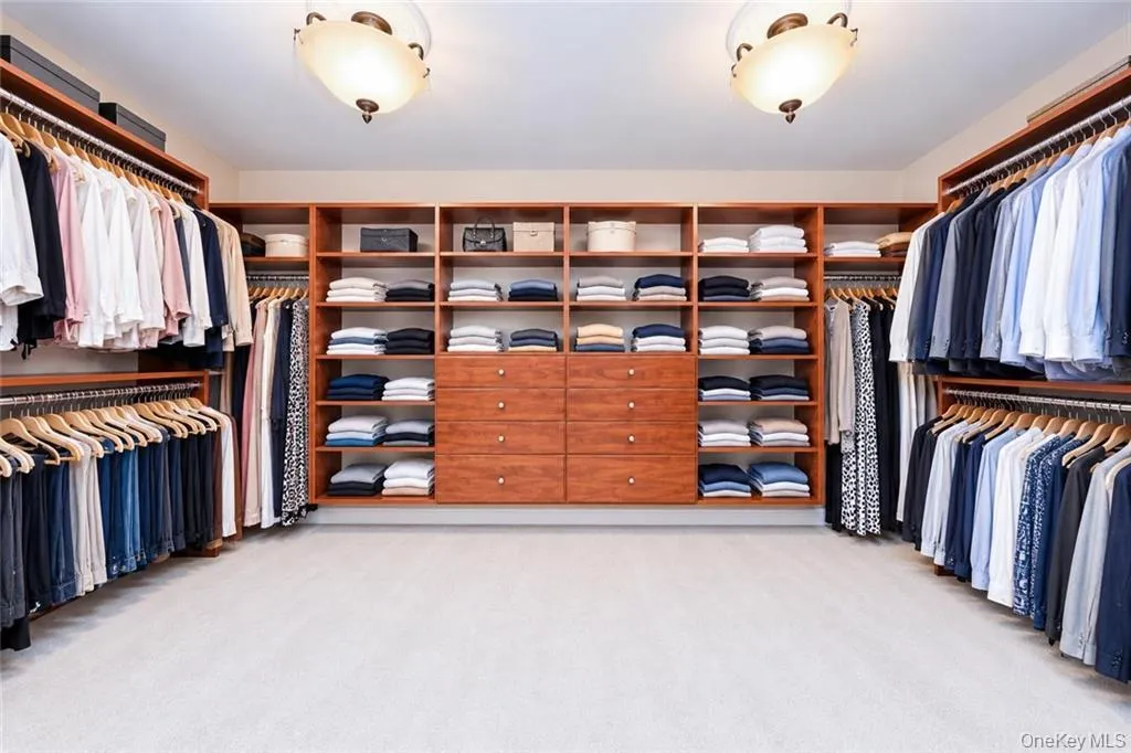 78 Eleanor Street, New York, NY, 4 Bedrooms Bedrooms, 10 Rooms Rooms,3 BathroomsBathrooms,Residential,For Rent,Eleanor,0,1050111 78 Eleanor Street, New York, NY, 4 Bedrooms Bedrooms, 10 Rooms Rooms,3 BathroomsBathrooms,Residential,For Rent,Eleanor,0,1050111
