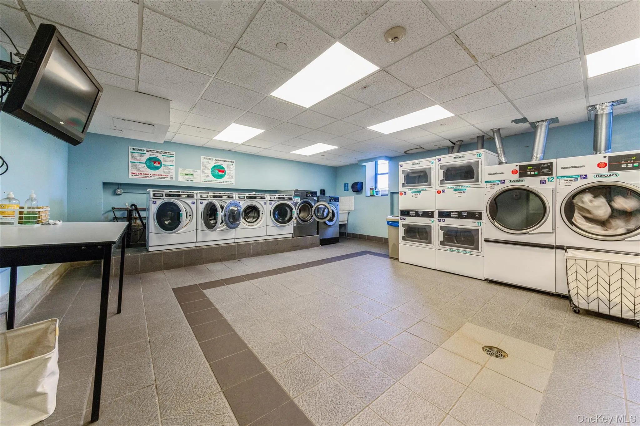 Laundry Room on premises. Laundry Room on premises.