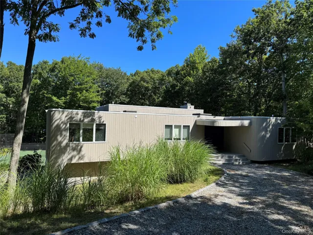 Contemporary on private setting
