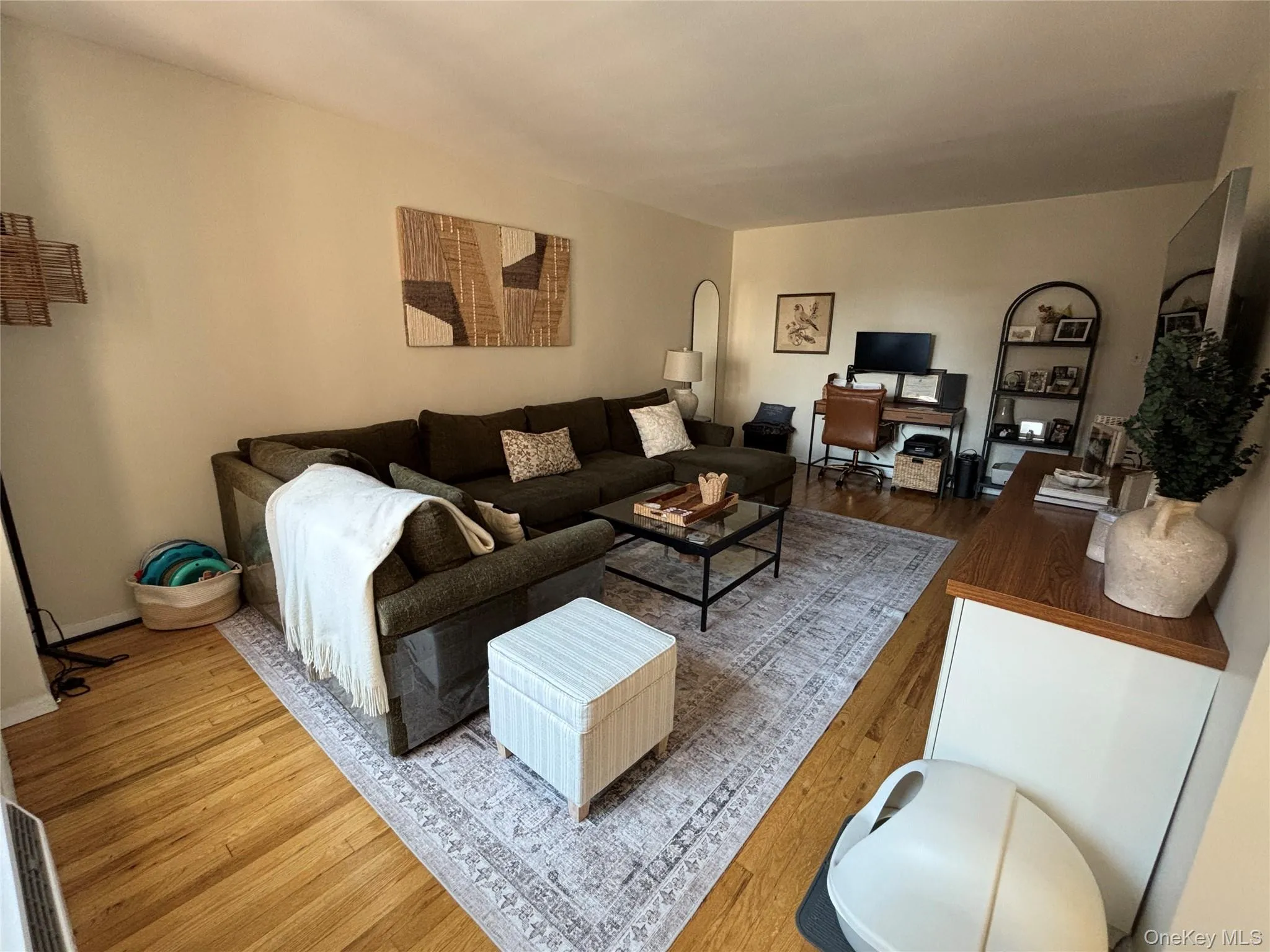 410 E. Broadway, Long Beach, NY, 1 Bedroom Bedrooms, 3 Rooms Rooms,1 BathroomBathrooms,Residential,For Rent,E. Broadway,0,1050118 410 E. Broadway, Long Beach, NY, 1 Bedroom Bedrooms, 3 Rooms Rooms,1 BathroomBathrooms,Residential,For Rent,E. Broadway,0,1050118