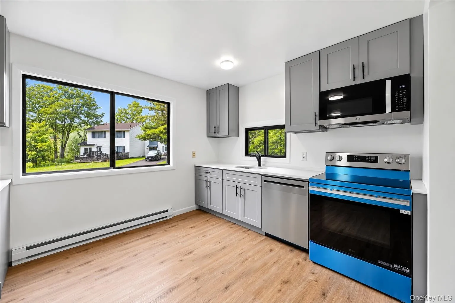 42 Peter Way, Thompson, NY, 3 Bedrooms Bedrooms, 7 Rooms Rooms,2 BathroomsBathrooms,Residential,For Rent,Peter,0,1050124 42 Peter Way, Thompson, NY, 3 Bedrooms Bedrooms, 7 Rooms Rooms,2 BathroomsBathrooms,Residential,For Rent,Peter,0,1050124