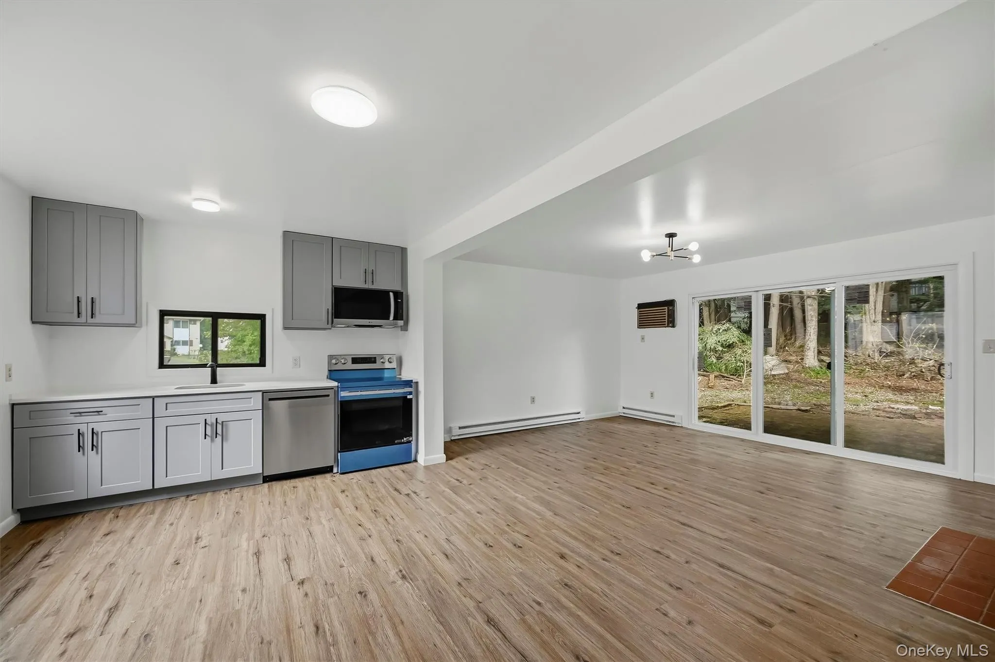 42 Peter Way, Thompson, NY, 3 Bedrooms Bedrooms, 7 Rooms Rooms,2 BathroomsBathrooms,Residential,For Rent,Peter,0,1050124 42 Peter Way, Thompson, NY, 3 Bedrooms Bedrooms, 7 Rooms Rooms,2 BathroomsBathrooms,Residential,For Rent,Peter,0,1050124
