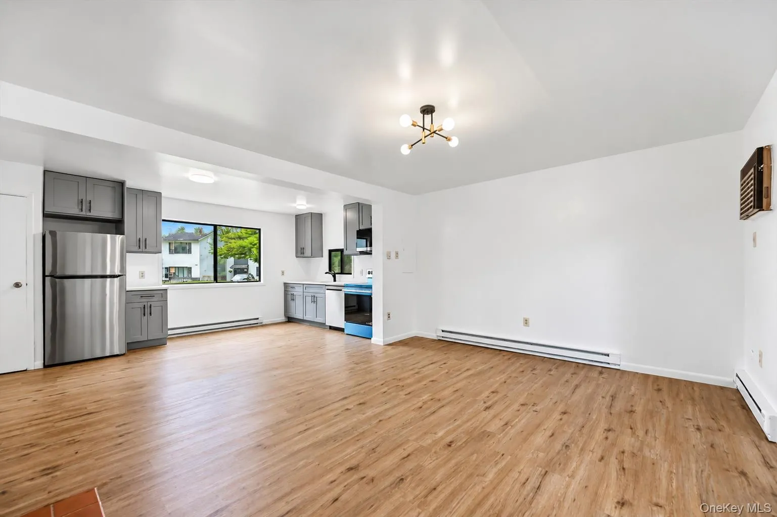 42 Peter Way, Thompson, NY, 3 Bedrooms Bedrooms, 7 Rooms Rooms,2 BathroomsBathrooms,Residential,For Rent,Peter,0,1050124 42 Peter Way, Thompson, NY, 3 Bedrooms Bedrooms, 7 Rooms Rooms,2 BathroomsBathrooms,Residential,For Rent,Peter,0,1050124