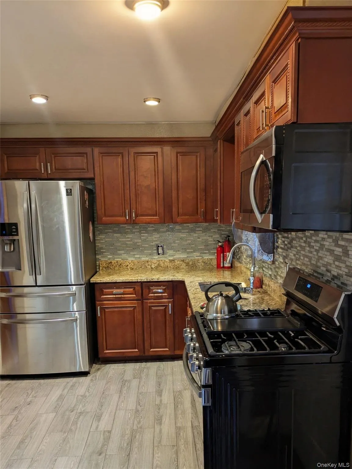 1333 Larboard Court, Hempstead, NY, 3 Bedrooms Bedrooms, 9 Rooms Rooms,3 BathroomsBathrooms,Residential,For Rent,Larboard,0,1050128 1333 Larboard Court, Hempstead, NY, 3 Bedrooms Bedrooms, 9 Rooms Rooms,3 BathroomsBathrooms,Residential,For Rent,Larboard,0,1050128