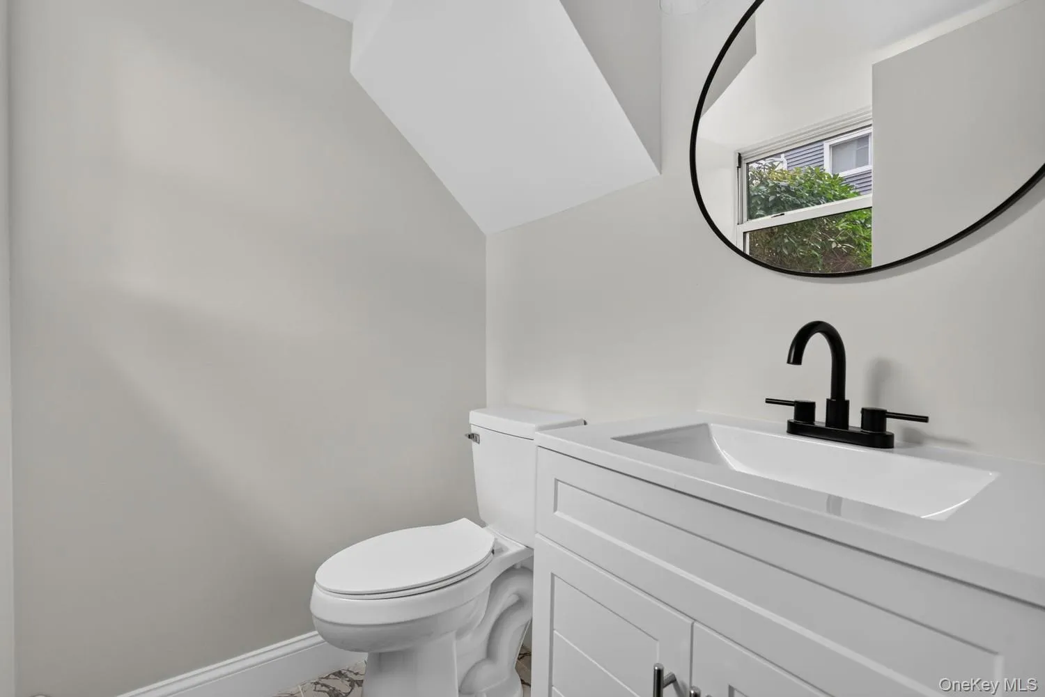 3 Waterview Estate, Peekskill, NY, 2 Bedrooms Bedrooms, 5 Rooms Rooms,1 BathroomBathrooms,Residential,For Rent,Waterview,0,1050130 3 Waterview Estate, Peekskill, NY, 2 Bedrooms Bedrooms, 5 Rooms Rooms,1 BathroomBathrooms,Residential,For Rent,Waterview,0,1050130