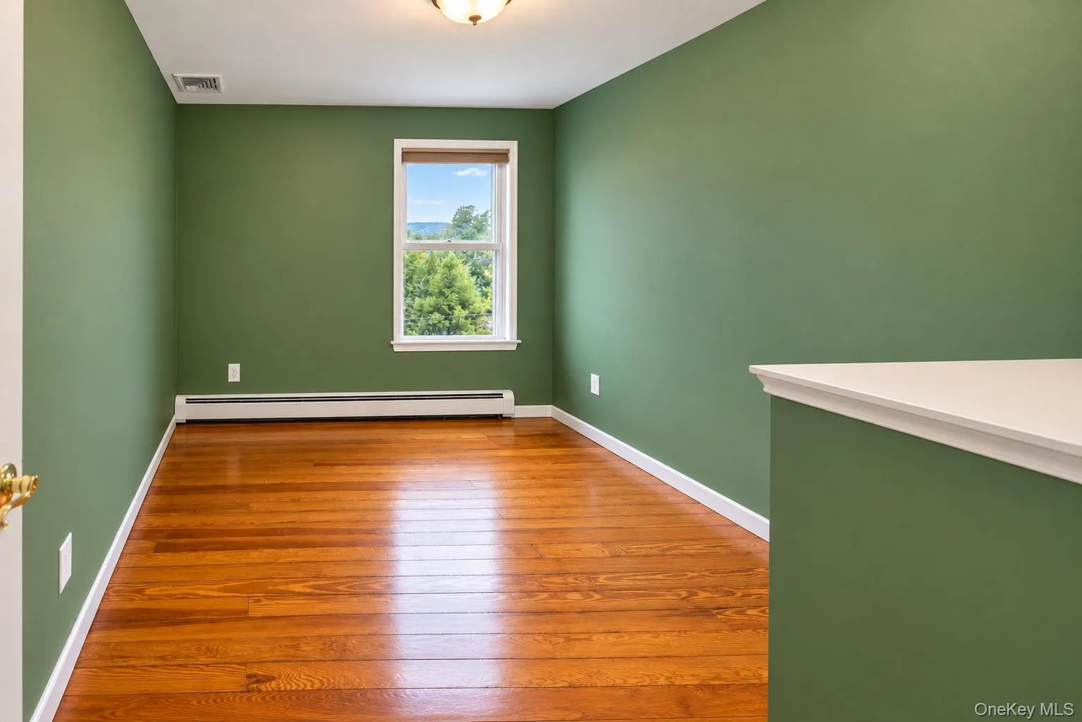 19 Meadow Avenue, Chester Town, NY, 2 Bedrooms Bedrooms, 7 Rooms Rooms,2 BathroomsBathrooms,Residential,For Rent,Meadow,0,1050131 19 Meadow Avenue, Chester Town, NY, 2 Bedrooms Bedrooms, 7 Rooms Rooms,2 BathroomsBathrooms,Residential,For Rent,Meadow,0,1050131