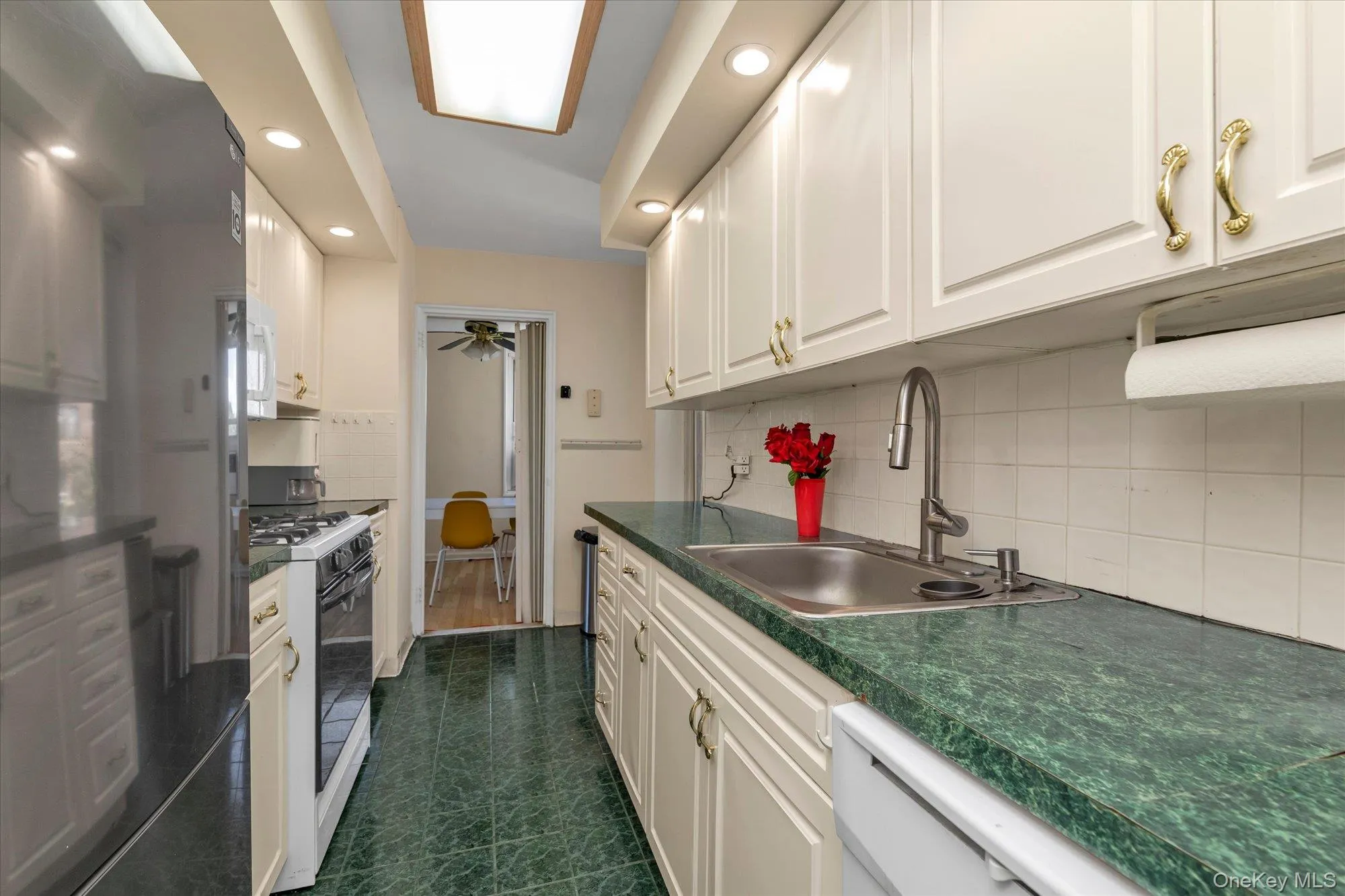 Updated WIndowed Galley Kitchen! Updated WIndowed Galley Kitchen!