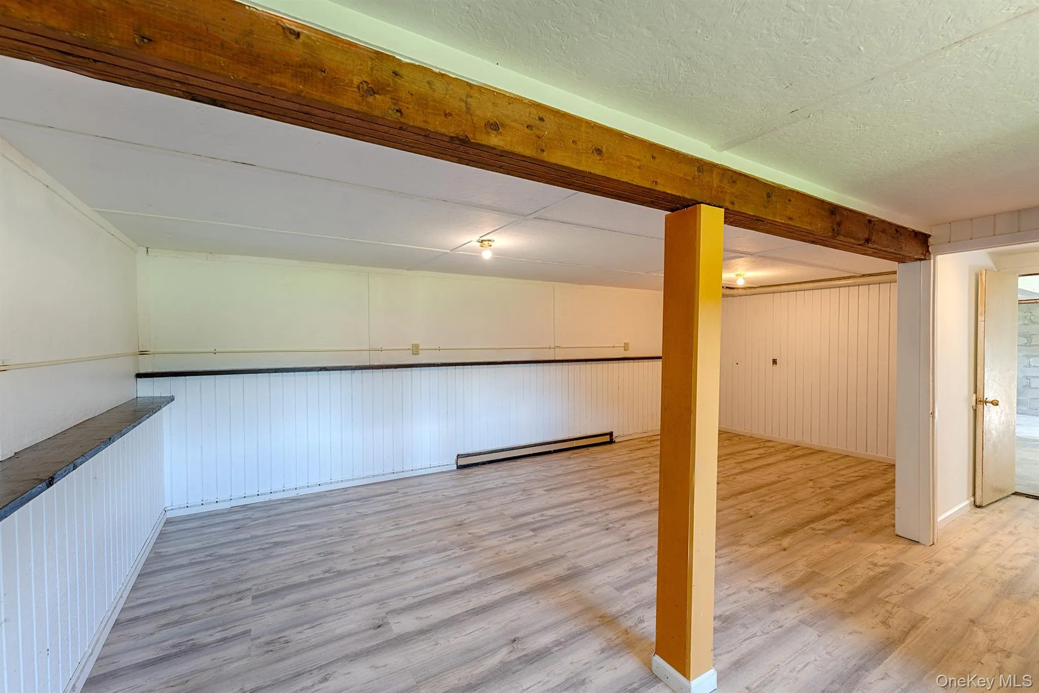 17 Slate Field Lane, Clinton, NY, 2 Bedrooms Bedrooms, 6 Rooms Rooms,1 BathroomBathrooms,Residential Lease,For Rent,Slate Field,0,1050136 17 Slate Field Lane, Clinton, NY, 2 Bedrooms Bedrooms, 6 Rooms Rooms,1 BathroomBathrooms,Residential Lease,For Rent,Slate Field,0,1050136