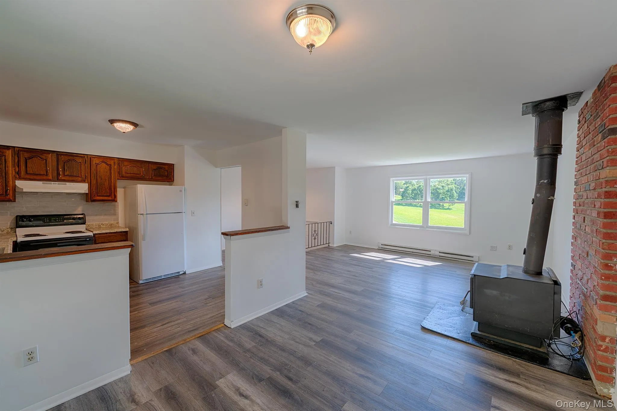 17 Slate Field Lane, Clinton, NY, 2 Bedrooms Bedrooms, 6 Rooms Rooms,1 BathroomBathrooms,Residential Lease,For Rent,Slate Field,0,1050136 17 Slate Field Lane, Clinton, NY, 2 Bedrooms Bedrooms, 6 Rooms Rooms,1 BathroomBathrooms,Residential Lease,For Rent,Slate Field,0,1050136