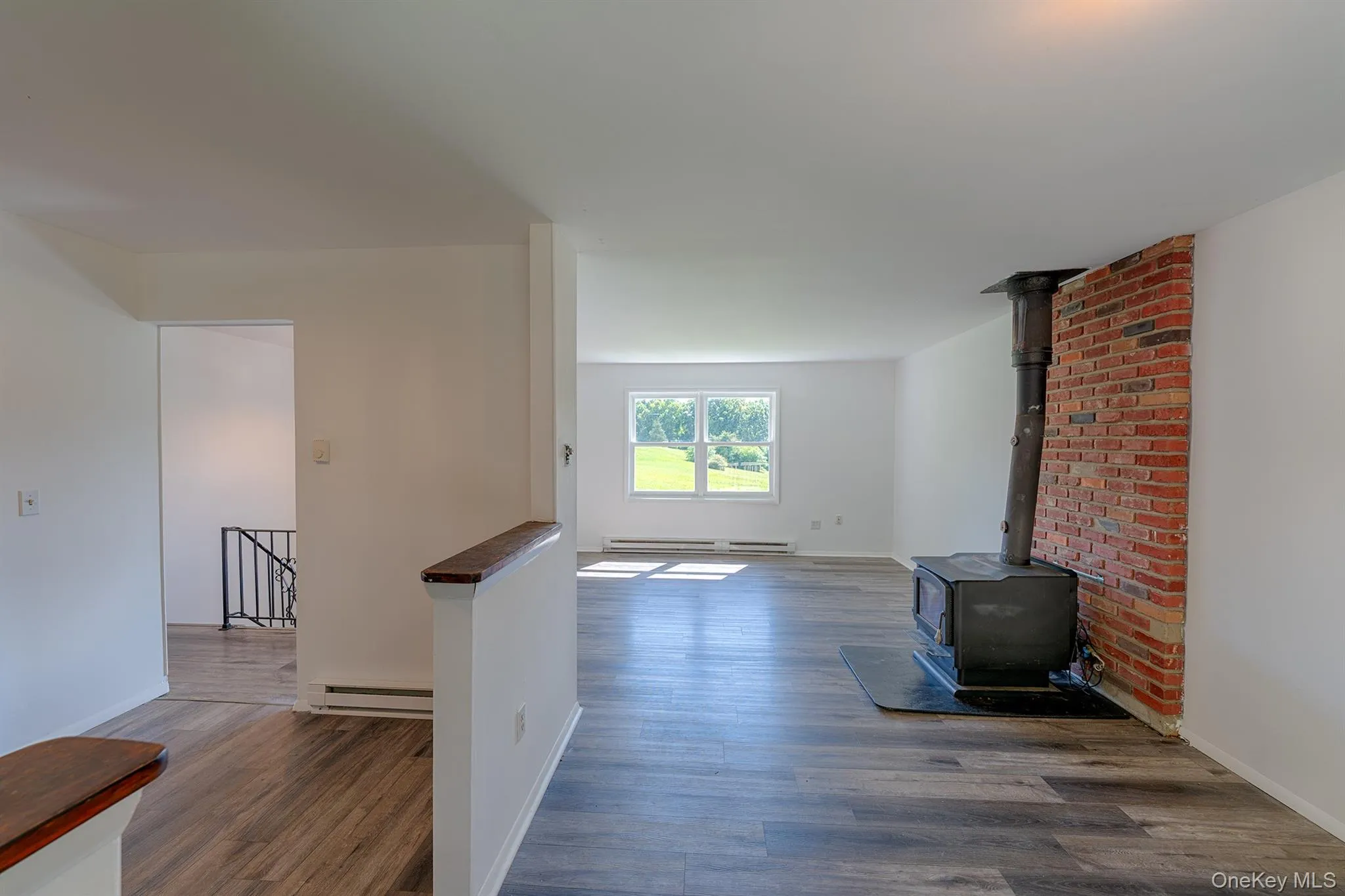 17 Slate Field Lane, Clinton, NY, 2 Bedrooms Bedrooms, 6 Rooms Rooms,1 BathroomBathrooms,Residential Lease,For Rent,Slate Field,0,1050136 17 Slate Field Lane, Clinton, NY, 2 Bedrooms Bedrooms, 6 Rooms Rooms,1 BathroomBathrooms,Residential Lease,For Rent,Slate Field,0,1050136
