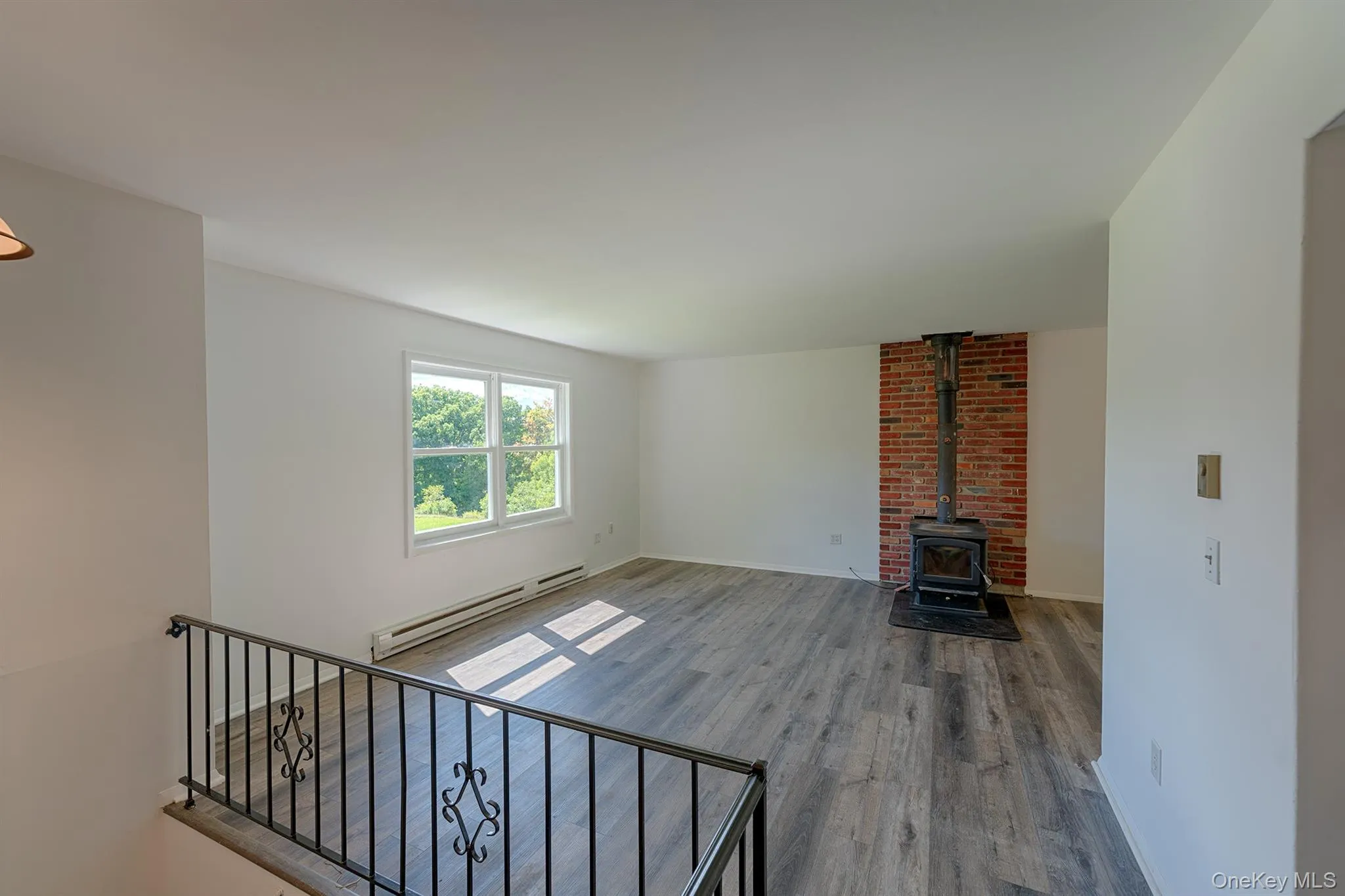 17 Slate Field Lane, Clinton, NY, 2 Bedrooms Bedrooms, 6 Rooms Rooms,1 BathroomBathrooms,Residential Lease,For Rent,Slate Field,0,1050136 17 Slate Field Lane, Clinton, NY, 2 Bedrooms Bedrooms, 6 Rooms Rooms,1 BathroomBathrooms,Residential Lease,For Rent,Slate Field,0,1050136