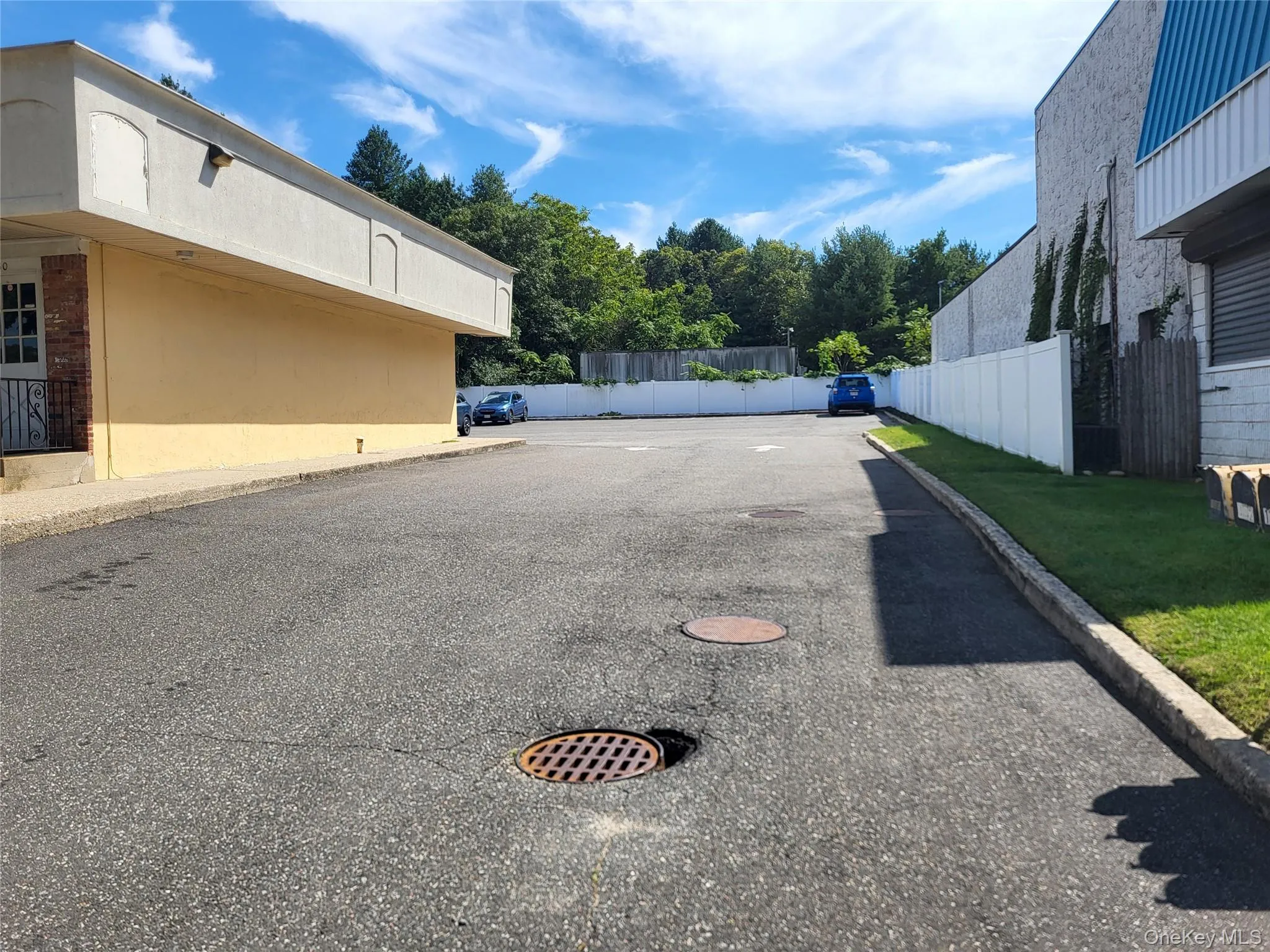 130 Middle Country Road, Brookhaven, NY, ,Commercial Lease,For Rent,Middle Country,0,1050143 130 Middle Country Road, Brookhaven, NY, ,Commercial Lease,For Rent,Middle Country,0,1050143