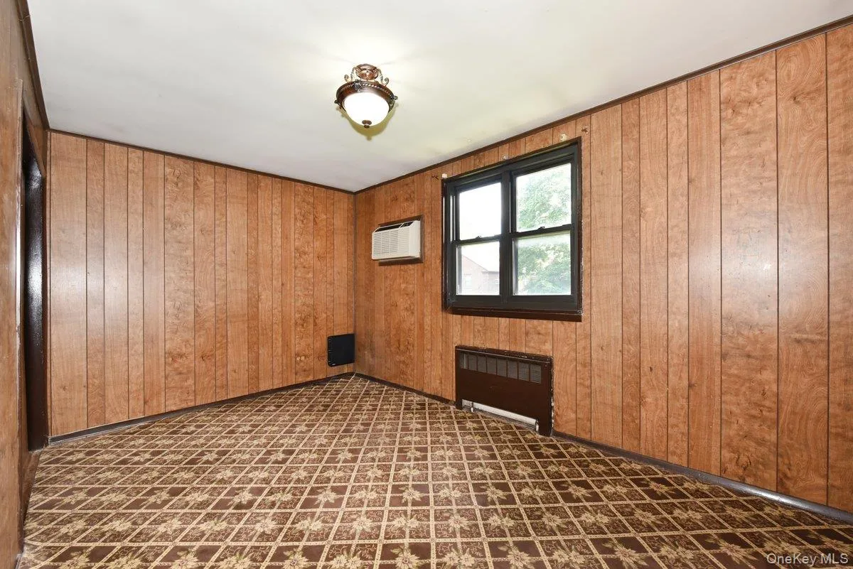 56-15 244 Street, New York, NY, 3 Bedrooms Bedrooms, 6 Rooms Rooms,1 BathroomBathrooms,Residential,For Rent,244,0,1050147 56-15 244 Street, New York, NY, 3 Bedrooms Bedrooms, 6 Rooms Rooms,1 BathroomBathrooms,Residential,For Rent,244,0,1050147