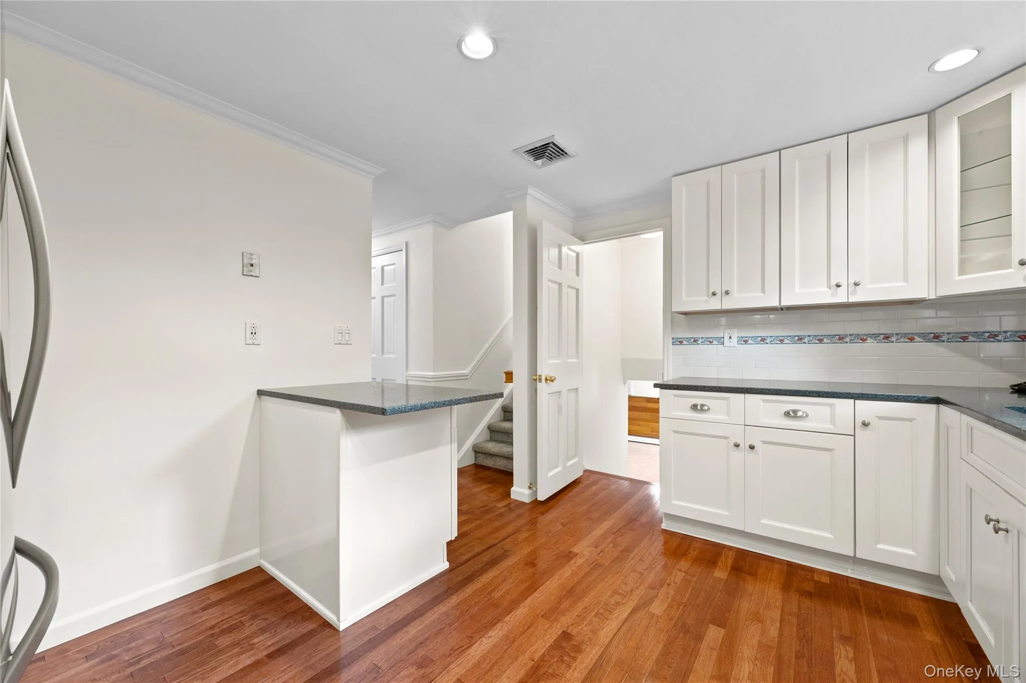6 Hillside Terrace, Carmel, NY, 3 Bedrooms Bedrooms, 7 Rooms Rooms,1 BathroomBathrooms,Residential,For Rent,Hillside,0,1050150 6 Hillside Terrace, Carmel, NY, 3 Bedrooms Bedrooms, 7 Rooms Rooms,1 BathroomBathrooms,Residential,For Rent,Hillside,0,1050150