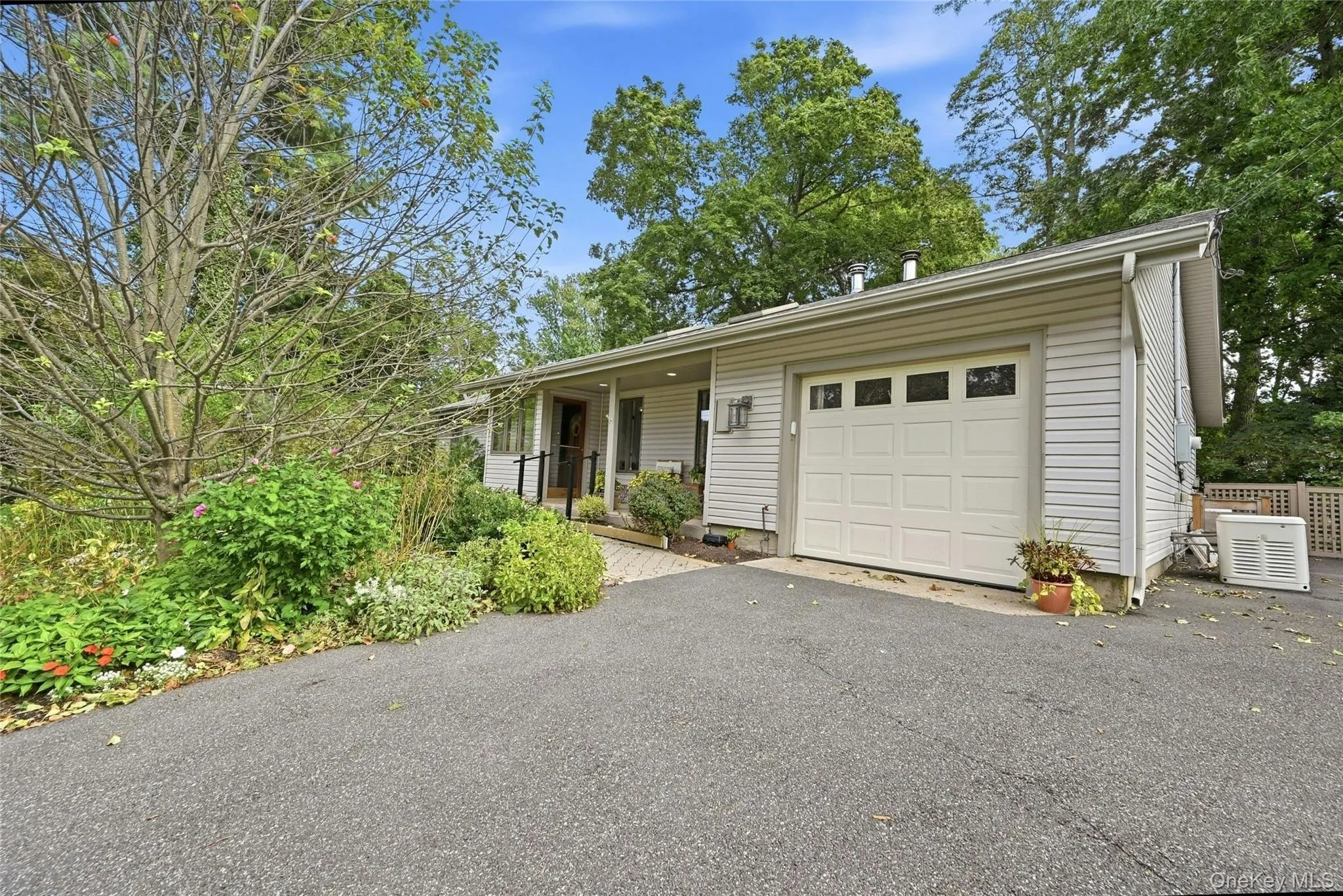 68 Woodland Road, Brookhaven, NY, 3 Bedrooms Bedrooms, 7 Rooms Rooms,2 BathroomsBathrooms,Residential,For Rent,Woodland,0,1050152 68 Woodland Road, Brookhaven, NY, 3 Bedrooms Bedrooms, 7 Rooms Rooms,2 BathroomsBathrooms,Residential,For Rent,Woodland,0,1050152