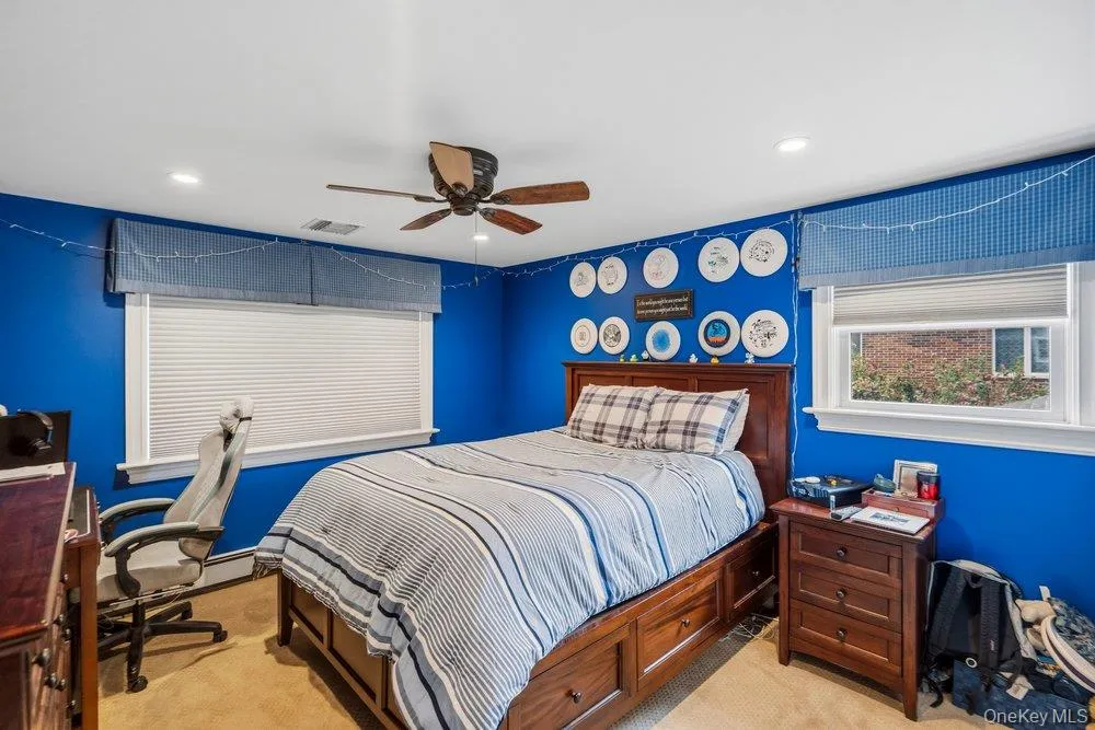 4 Smull Lane, North Hempstead, NY, 3 Bedrooms Bedrooms, 8 Rooms Rooms,3 BathroomsBathrooms,Residential,For Rent,Smull,0,1050153 4 Smull Lane, North Hempstead, NY, 3 Bedrooms Bedrooms, 8 Rooms Rooms,3 BathroomsBathrooms,Residential,For Rent,Smull,0,1050153
