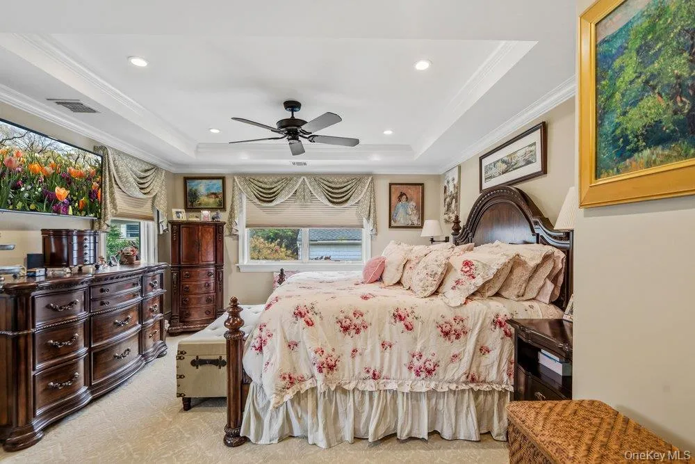 4 Smull Lane, North Hempstead, NY, 3 Bedrooms Bedrooms, 8 Rooms Rooms,3 BathroomsBathrooms,Residential,For Rent,Smull,0,1050153 4 Smull Lane, North Hempstead, NY, 3 Bedrooms Bedrooms, 8 Rooms Rooms,3 BathroomsBathrooms,Residential,For Rent,Smull,0,1050153