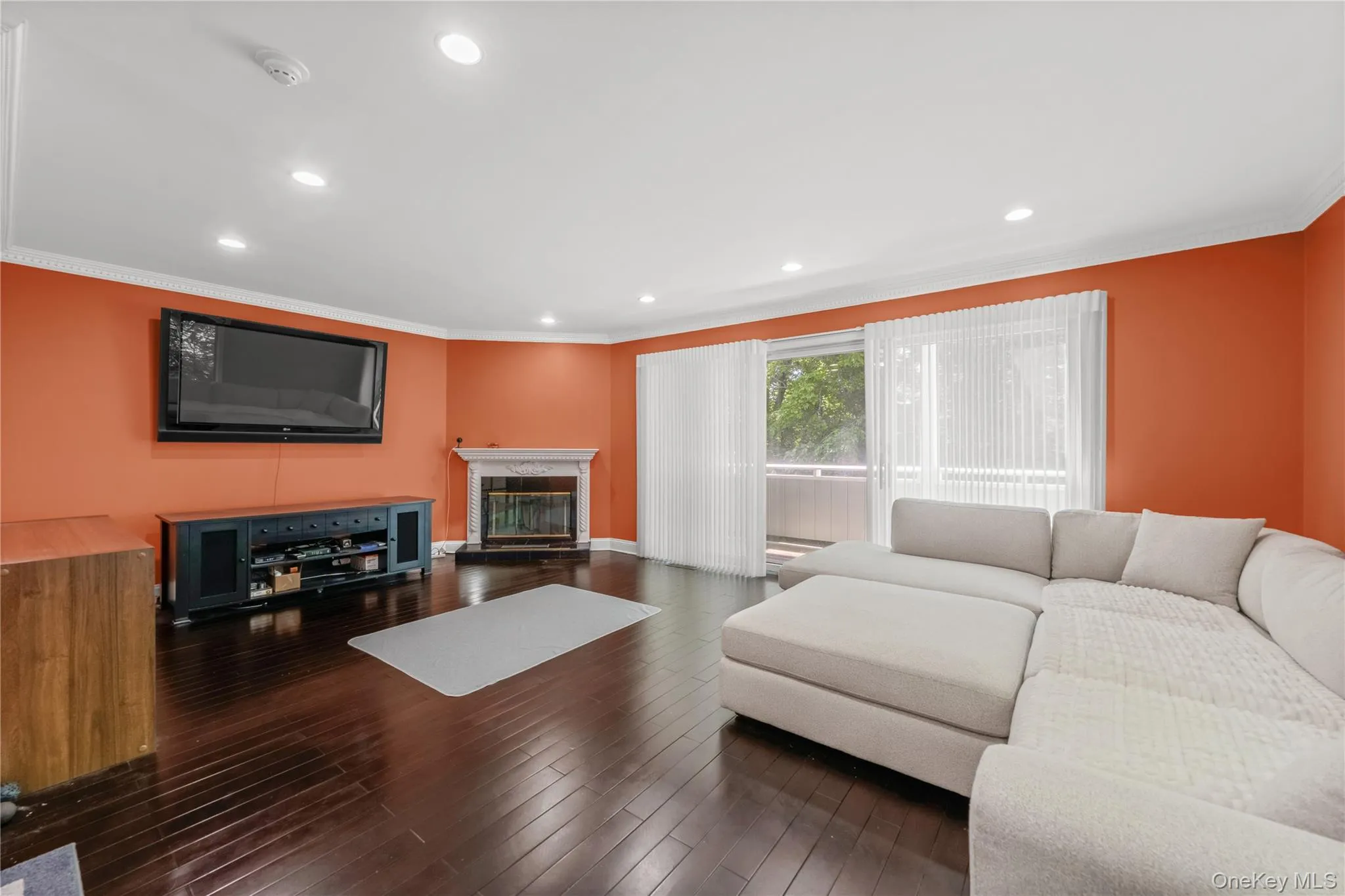240-02 Oak Park Drive, New York, NY, 3 Bedrooms Bedrooms, 9 Rooms Rooms,2 BathroomsBathrooms,Residential,For Rent,Oak Park,0,1050155 240-02 Oak Park Drive, New York, NY, 3 Bedrooms Bedrooms, 9 Rooms Rooms,2 BathroomsBathrooms,Residential,For Rent,Oak Park,0,1050155