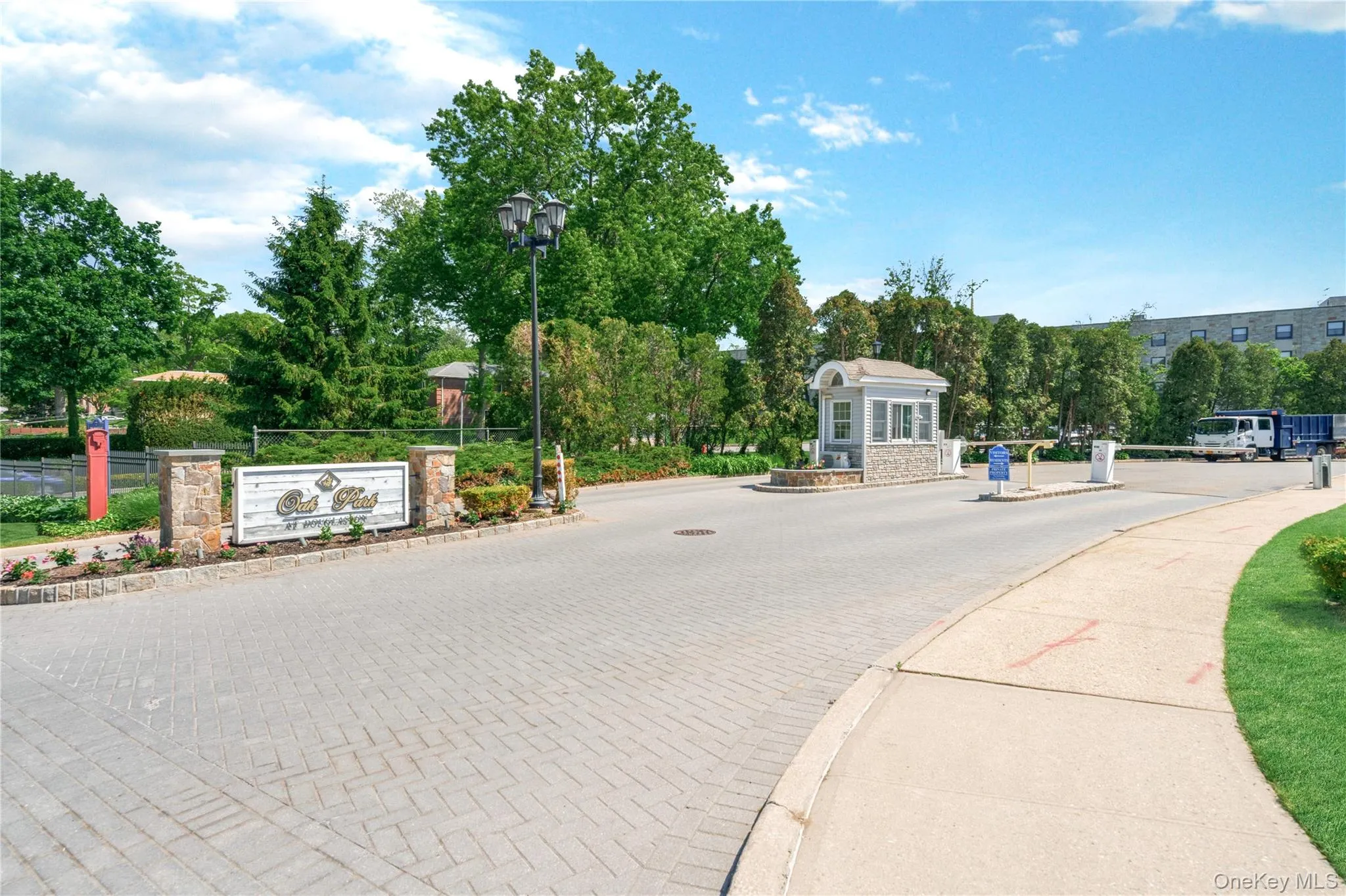 240-02 Oak Park Drive, New York, NY, 3 Bedrooms Bedrooms, 9 Rooms Rooms,2 BathroomsBathrooms,Residential,For Rent,Oak Park,0,1050155 240-02 Oak Park Drive, New York, NY, 3 Bedrooms Bedrooms, 9 Rooms Rooms,2 BathroomsBathrooms,Residential,For Rent,Oak Park,0,1050155