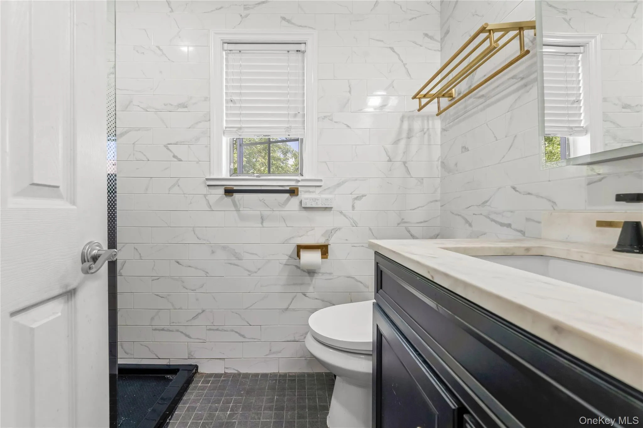 240-02 Oak Park Drive, New York, NY, 3 Bedrooms Bedrooms, 9 Rooms Rooms,2 BathroomsBathrooms,Residential,For Rent,Oak Park,0,1050155 240-02 Oak Park Drive, New York, NY, 3 Bedrooms Bedrooms, 9 Rooms Rooms,2 BathroomsBathrooms,Residential,For Rent,Oak Park,0,1050155