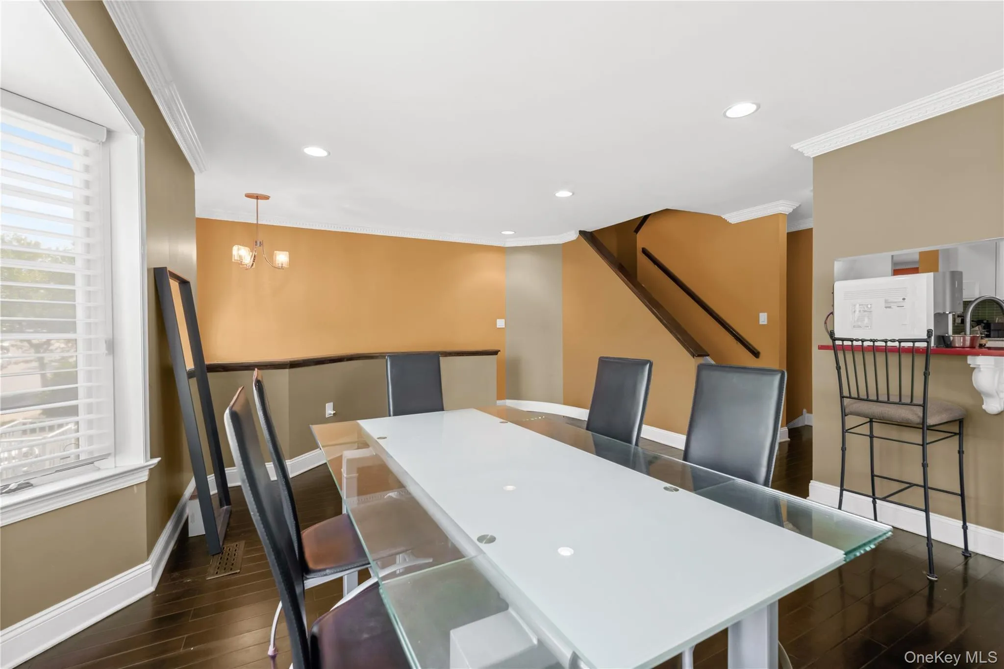 240-02 Oak Park Drive, New York, NY, 3 Bedrooms Bedrooms, 9 Rooms Rooms,2 BathroomsBathrooms,Residential,For Rent,Oak Park,0,1050155 240-02 Oak Park Drive, New York, NY, 3 Bedrooms Bedrooms, 9 Rooms Rooms,2 BathroomsBathrooms,Residential,For Rent,Oak Park,0,1050155