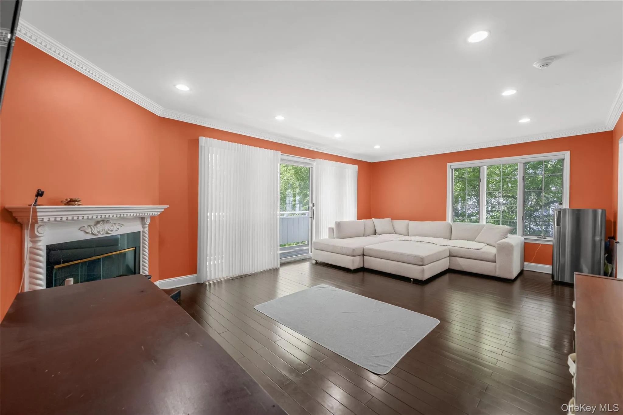 240-02 Oak Park Drive, New York, NY, 3 Bedrooms Bedrooms, 9 Rooms Rooms,2 BathroomsBathrooms,Residential,For Rent,Oak Park,0,1050155 240-02 Oak Park Drive, New York, NY, 3 Bedrooms Bedrooms, 9 Rooms Rooms,2 BathroomsBathrooms,Residential,For Rent,Oak Park,0,1050155