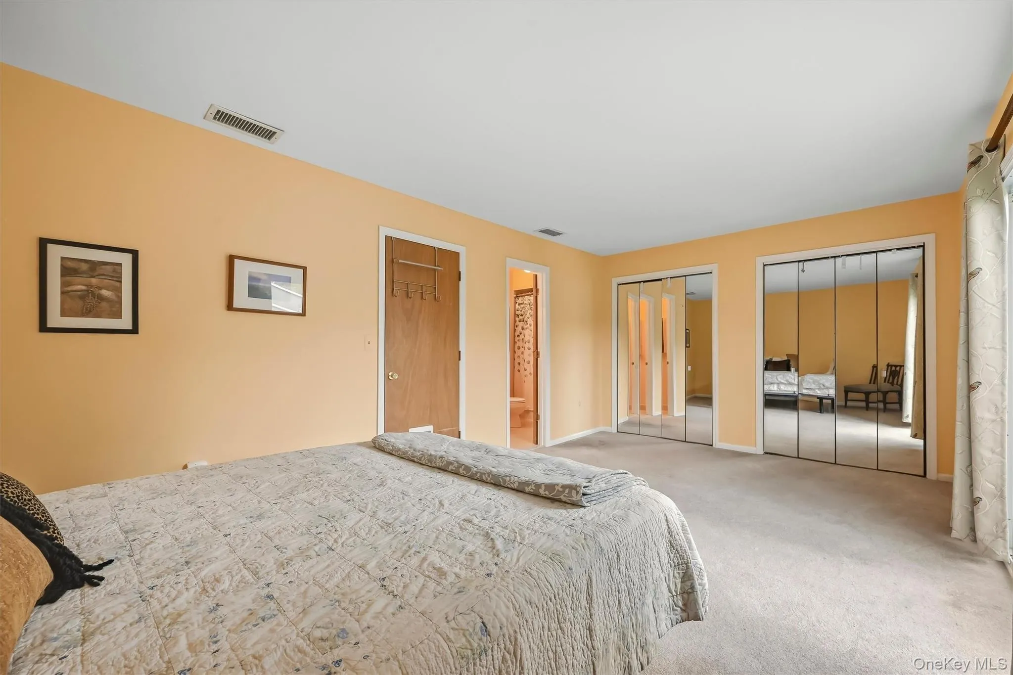 3 Moriah Lane, Middletown, NY, 2 Bedrooms Bedrooms, 5 Rooms Rooms,2 BathroomsBathrooms,Residential,For Rent,Moriah,0,1050156 3 Moriah Lane, Middletown, NY, 2 Bedrooms Bedrooms, 5 Rooms Rooms,2 BathroomsBathrooms,Residential,For Rent,Moriah,0,1050156
