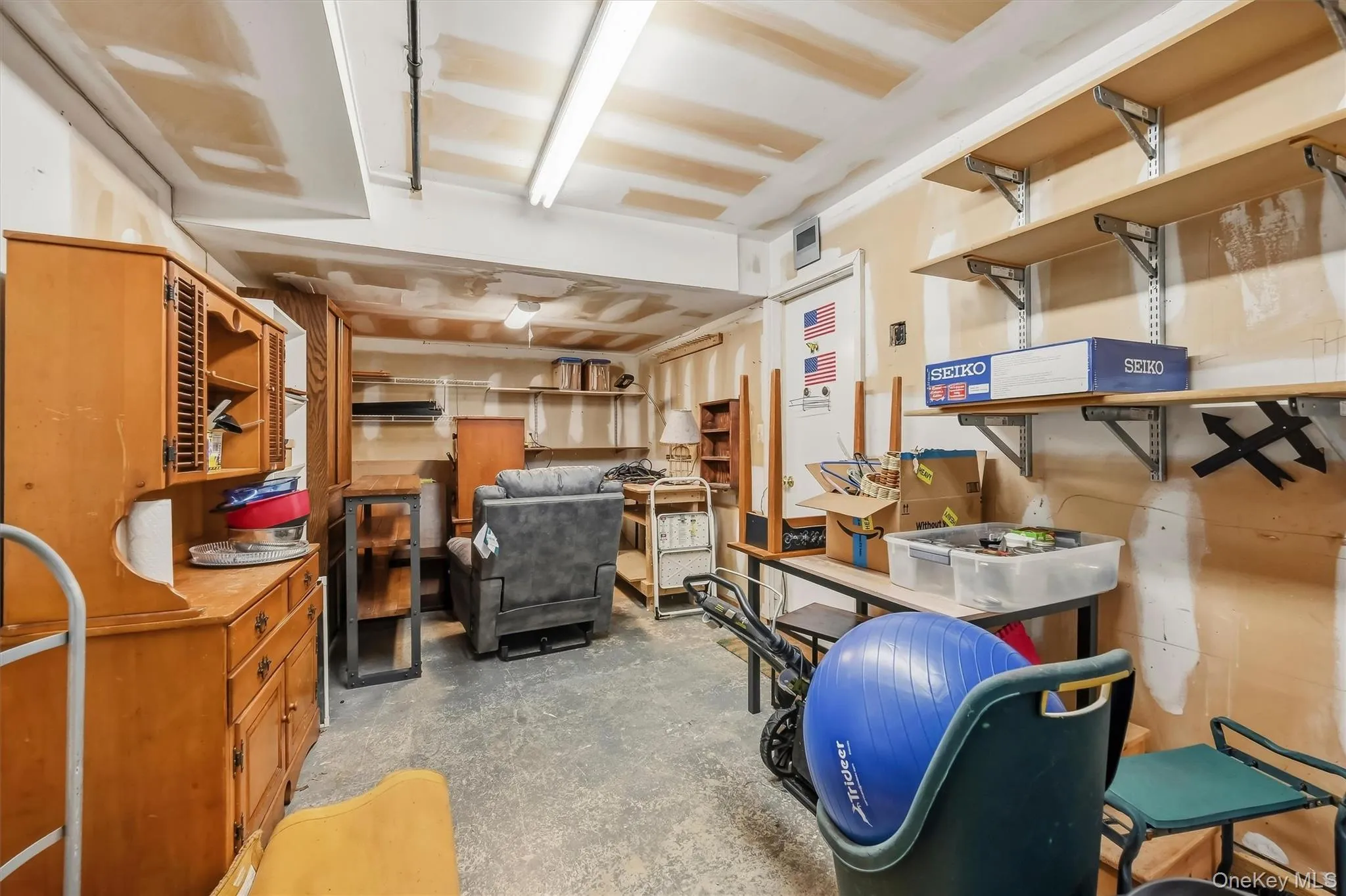3 Moriah Lane, Middletown, NY, 2 Bedrooms Bedrooms, 5 Rooms Rooms,2 BathroomsBathrooms,Residential,For Rent,Moriah,0,1050156 3 Moriah Lane, Middletown, NY, 2 Bedrooms Bedrooms, 5 Rooms Rooms,2 BathroomsBathrooms,Residential,For Rent,Moriah,0,1050156