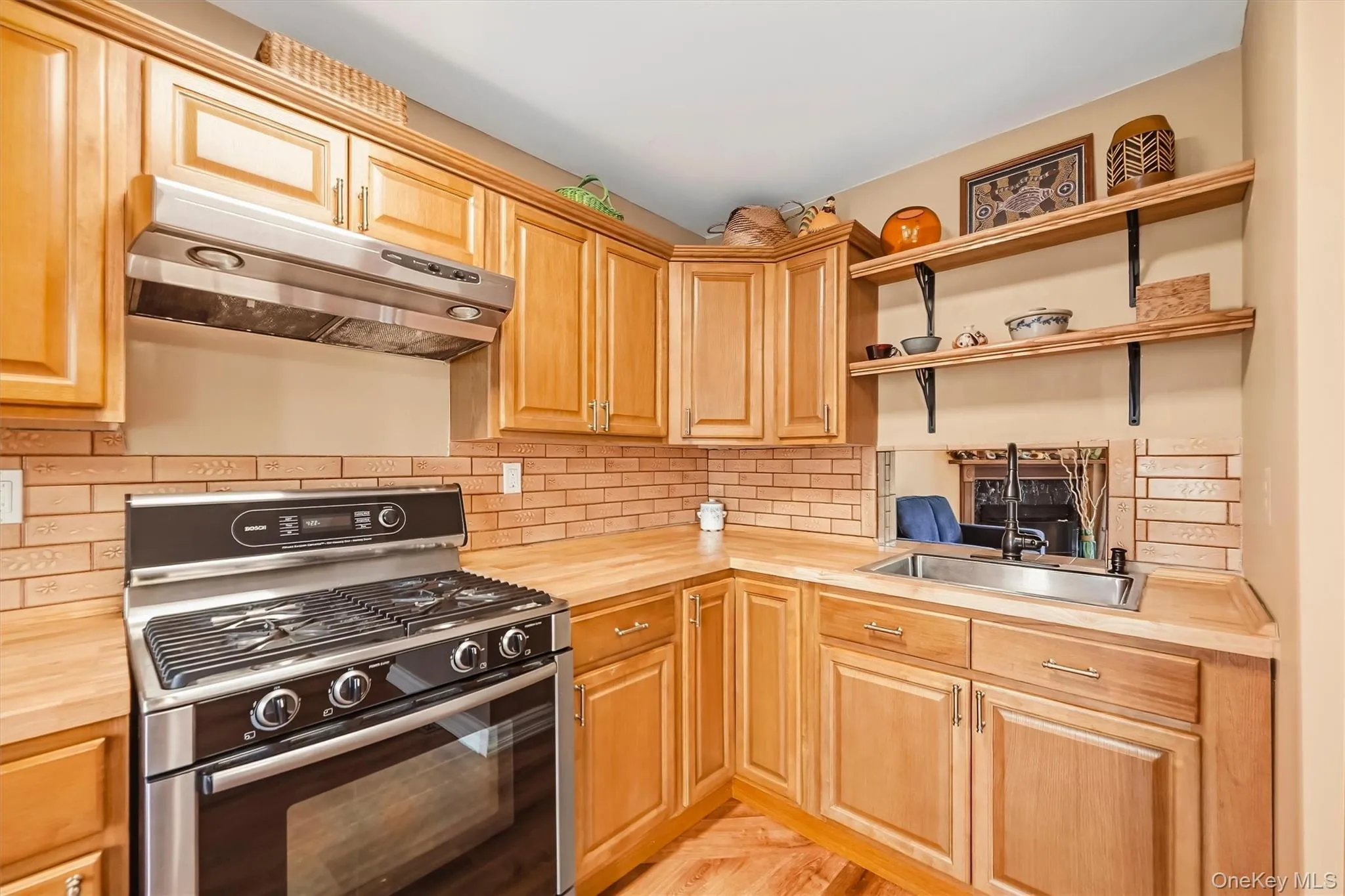 3 Moriah Lane, Middletown, NY, 2 Bedrooms Bedrooms, 5 Rooms Rooms,2 BathroomsBathrooms,Residential,For Rent,Moriah,0,1050156 3 Moriah Lane, Middletown, NY, 2 Bedrooms Bedrooms, 5 Rooms Rooms,2 BathroomsBathrooms,Residential,For Rent,Moriah,0,1050156